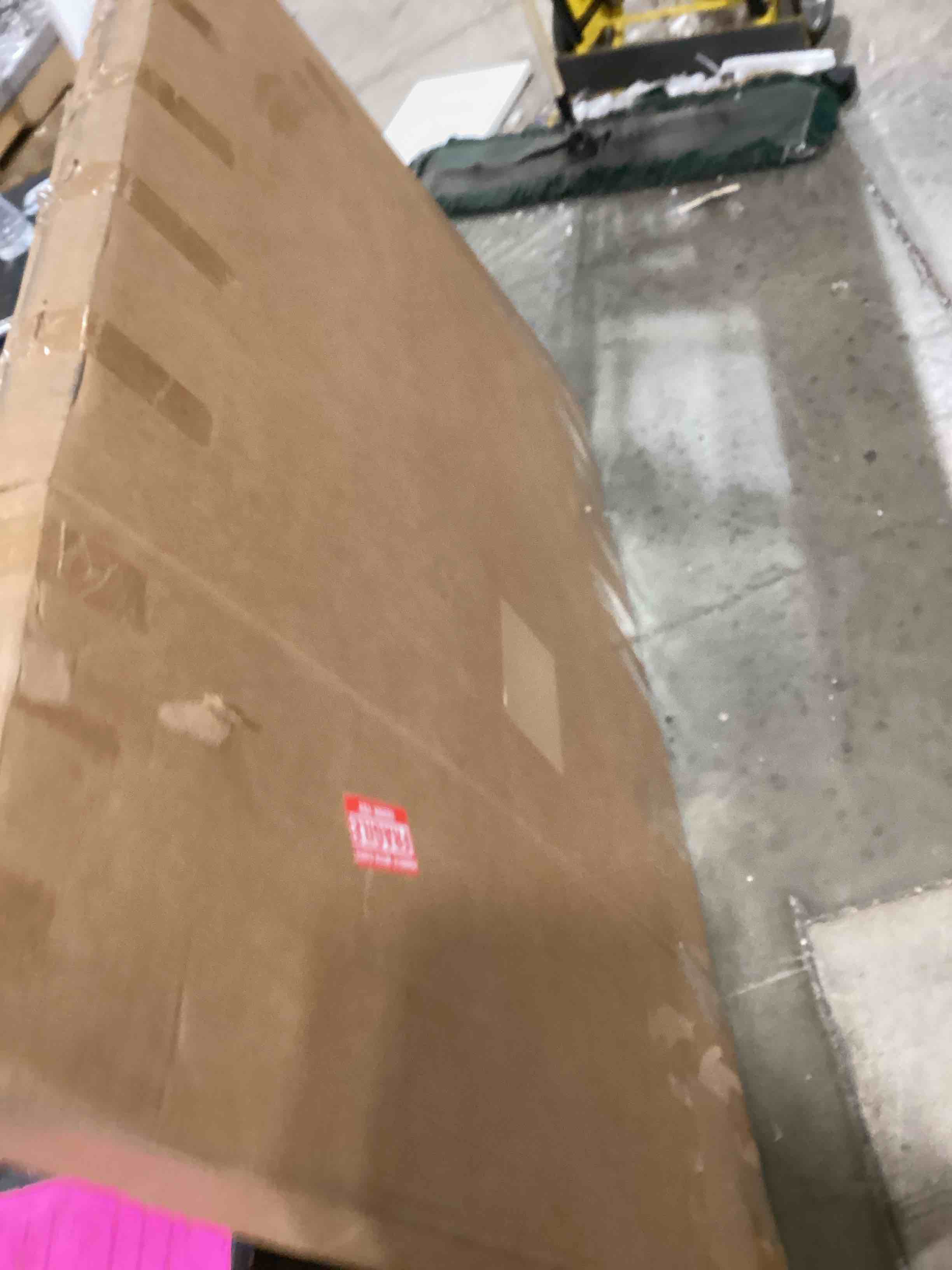 https://s3.amazonaws.com/lotting-images-prod/bidfta/PPE1732693_1746529214490.jpeg