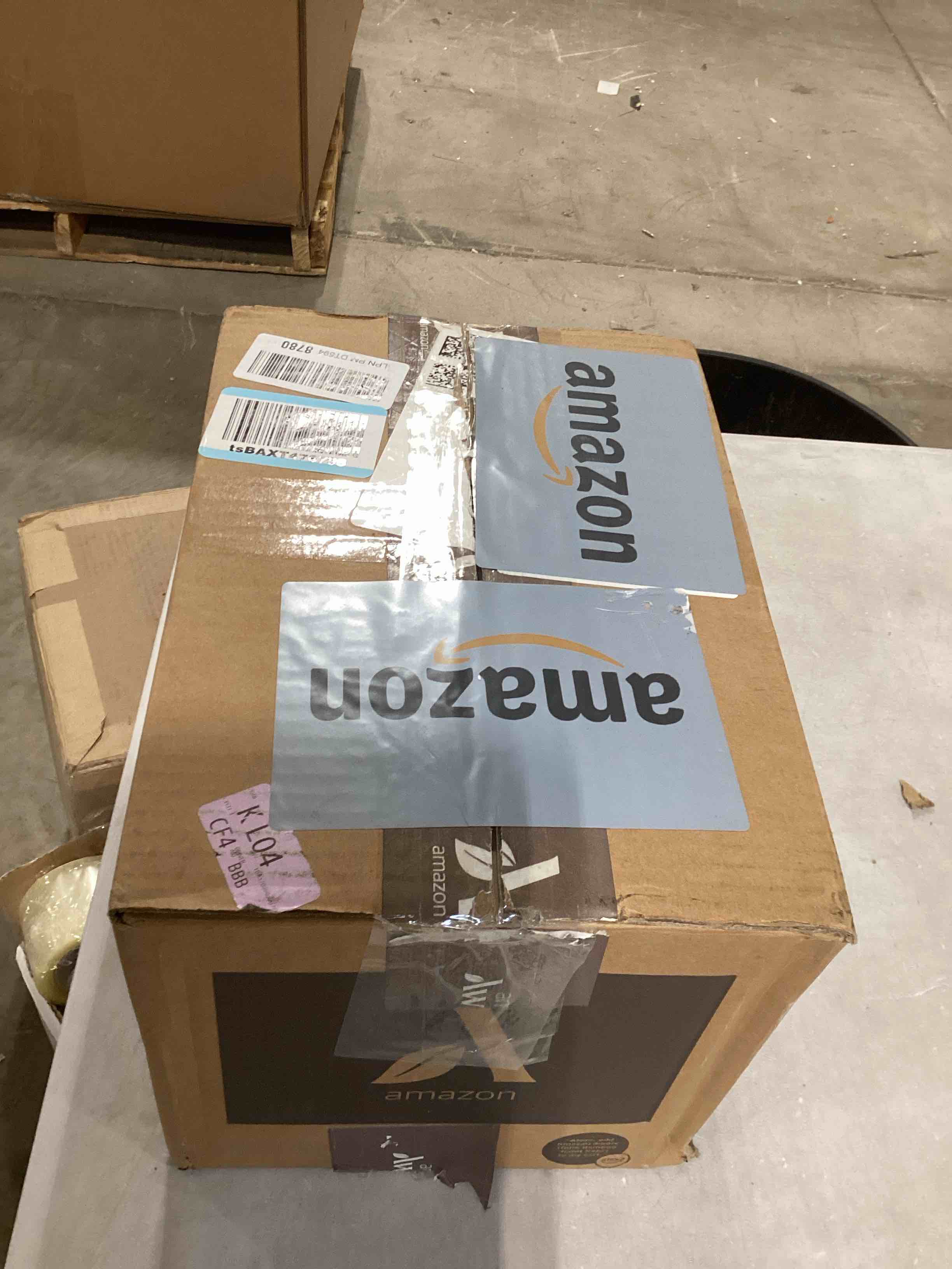 https://s3.amazonaws.com/lotting-images-prod/bidfta/PPE1732917_1747054087698.jpeg