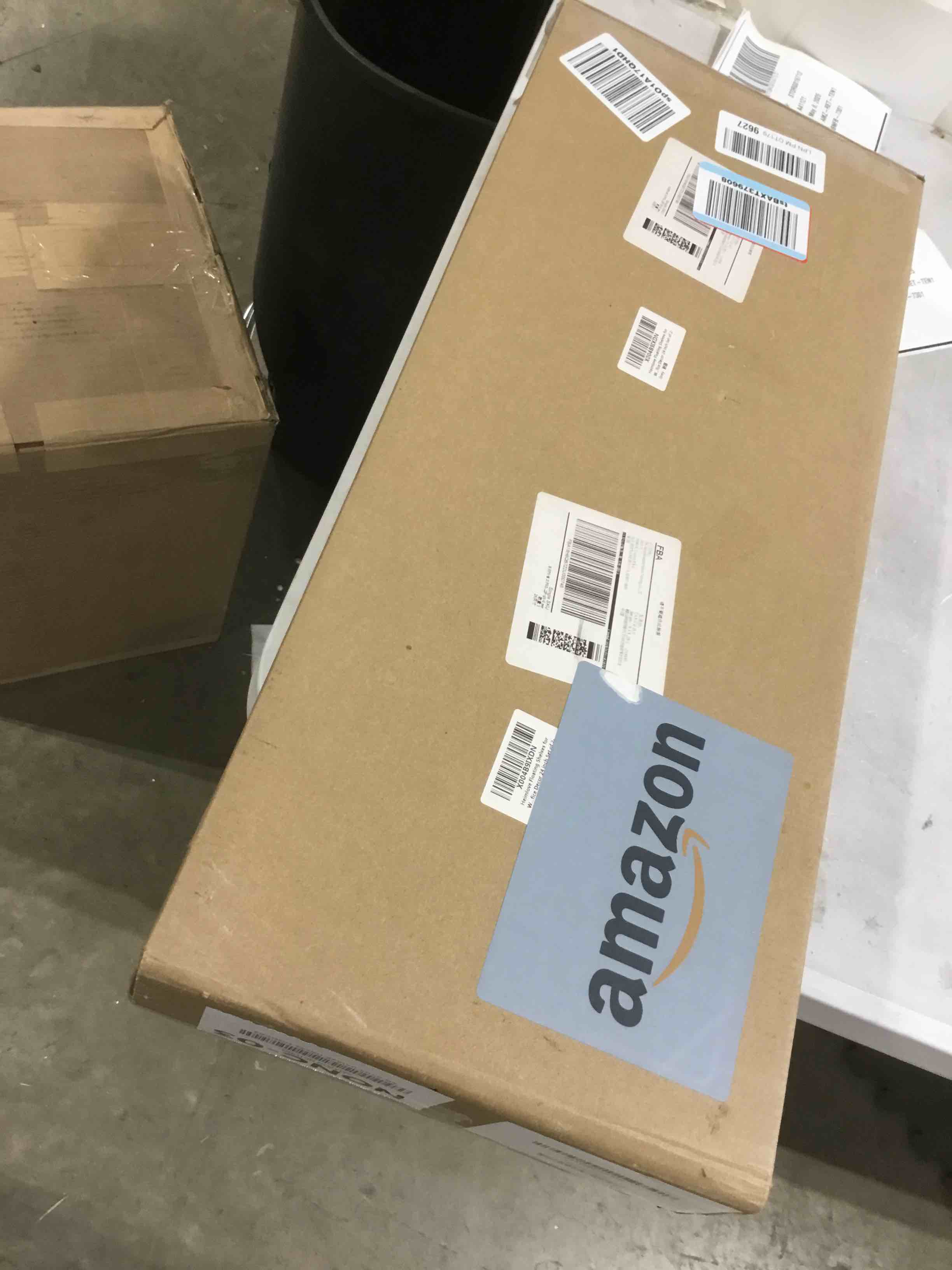 https://s3.amazonaws.com/lotting-images-prod/bidfta/PPE1733074_1747154912474.jpeg