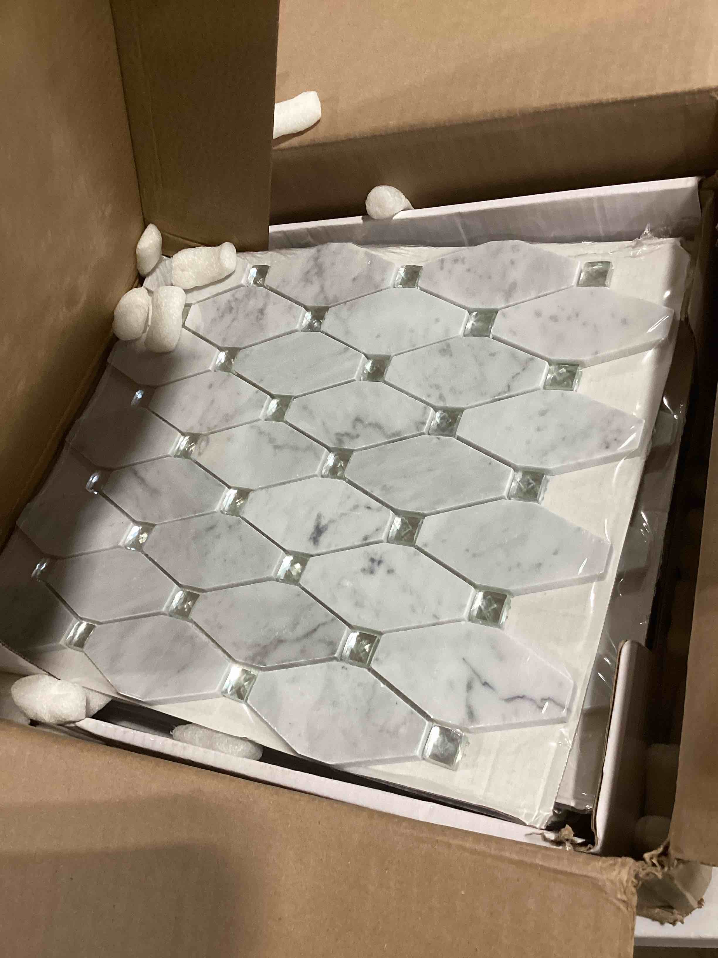 https://s3.amazonaws.com/lotting-images-prod/bidfta/PPE1733497_1749468696432.jpeg