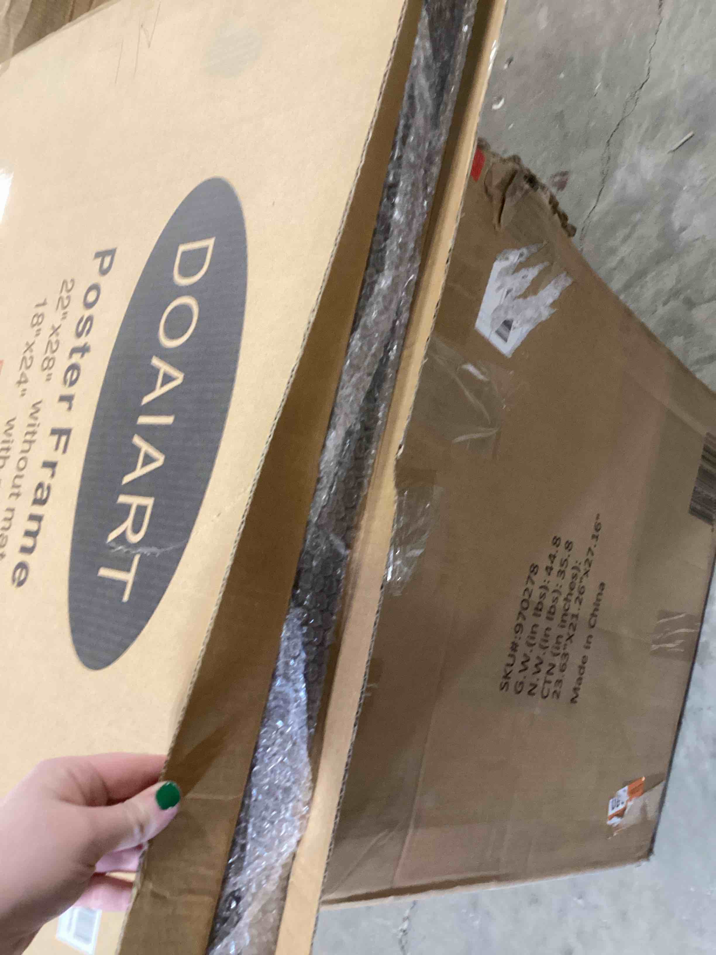 https://s3.amazonaws.com/lotting-images-prod/bidfta/PPE1734048_1749656520367.jpeg