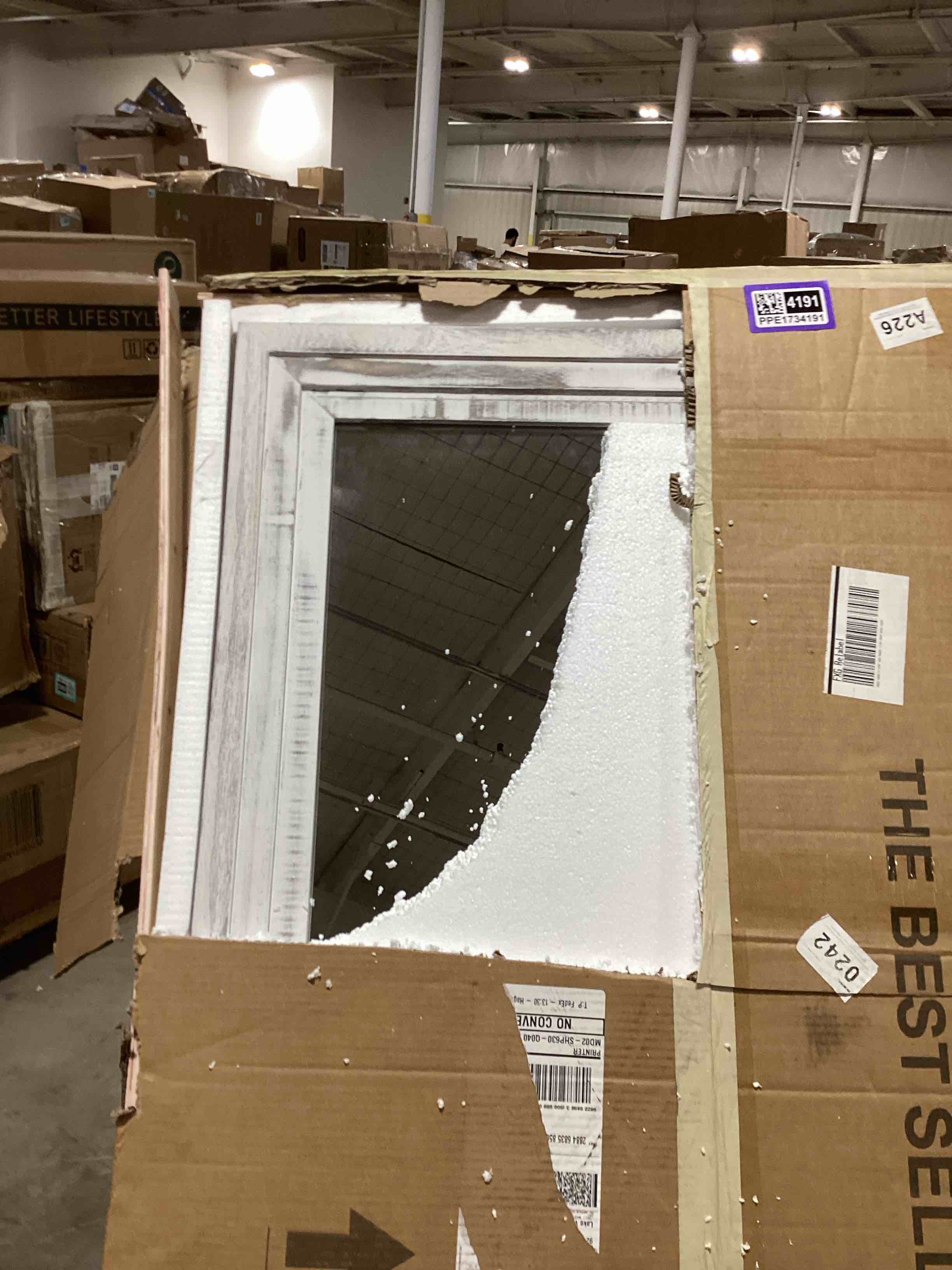 https://s3.amazonaws.com/lotting-images-prod/bidfta/PPE1734191_1750344703034.jpeg