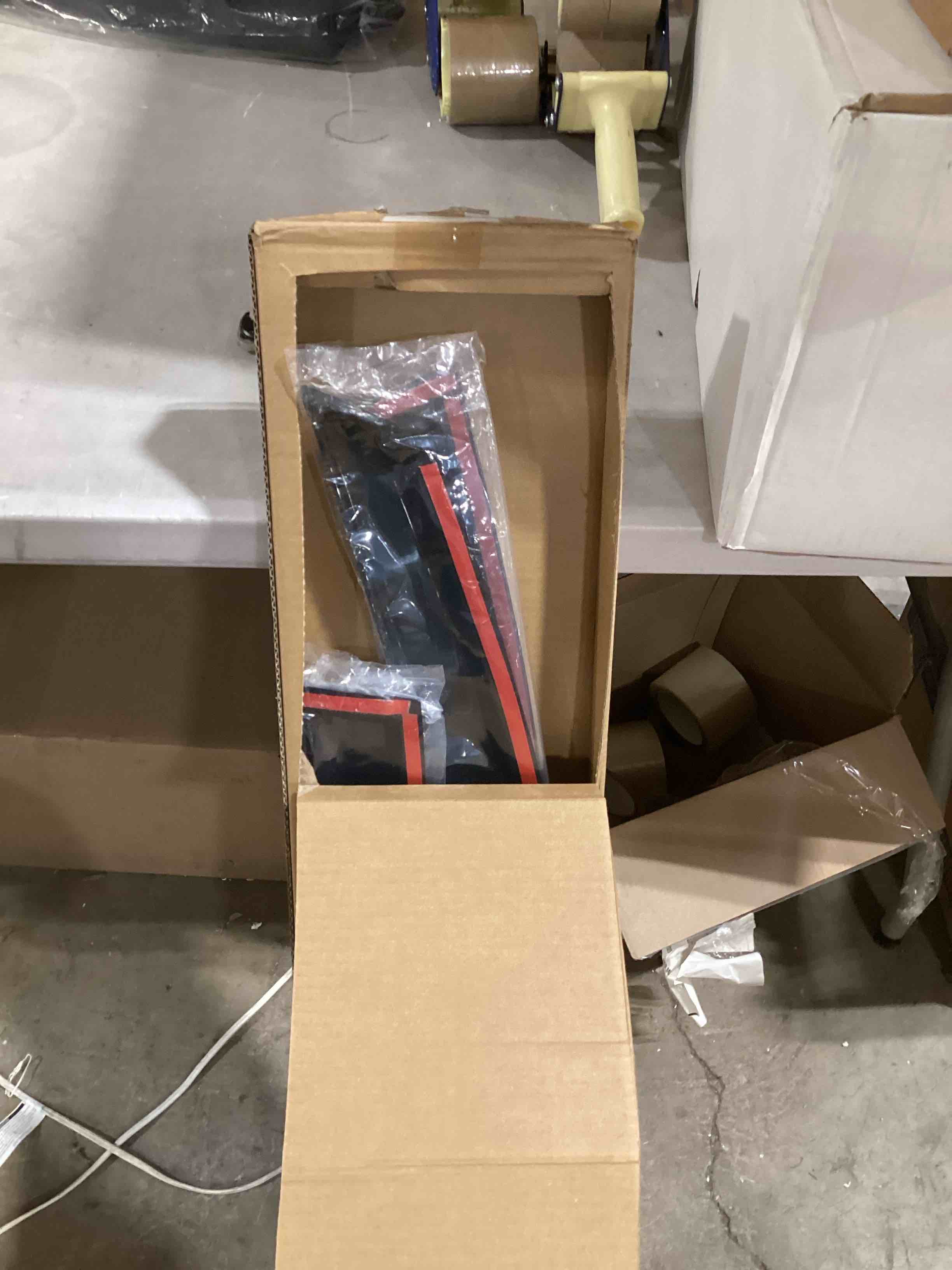 https://s3.amazonaws.com/lotting-images-prod/bidfta/PPE1734209_1750355082310.jpeg