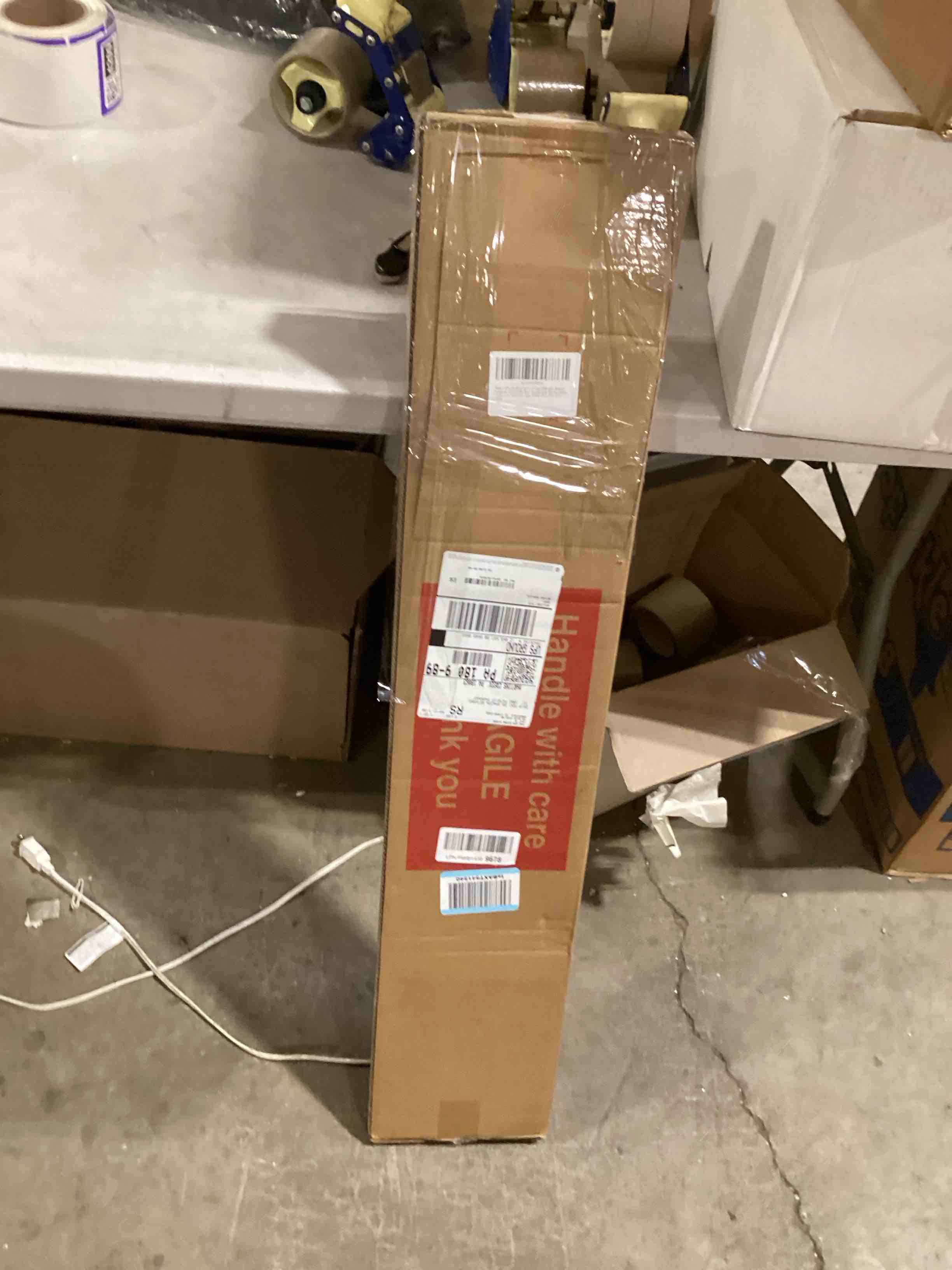 https://s3.amazonaws.com/lotting-images-prod/bidfta/PPE1734209_1750355183299.jpeg