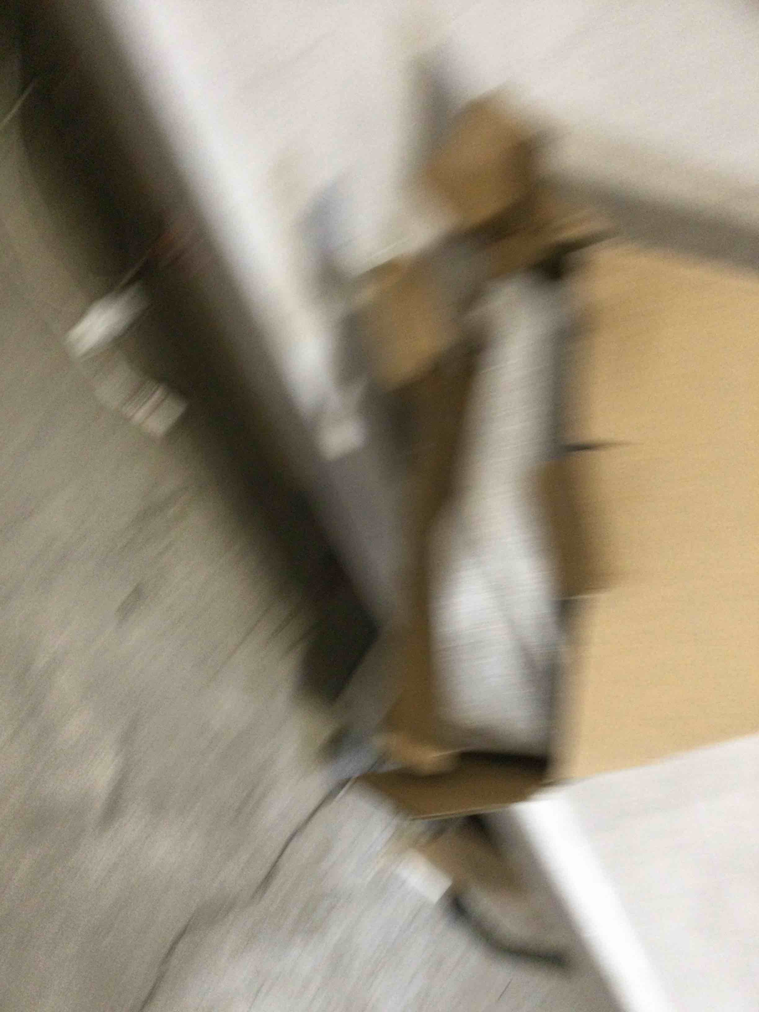 https://s3.amazonaws.com/lotting-images-prod/bidfta/PPE1734337_1750707016206.jpeg