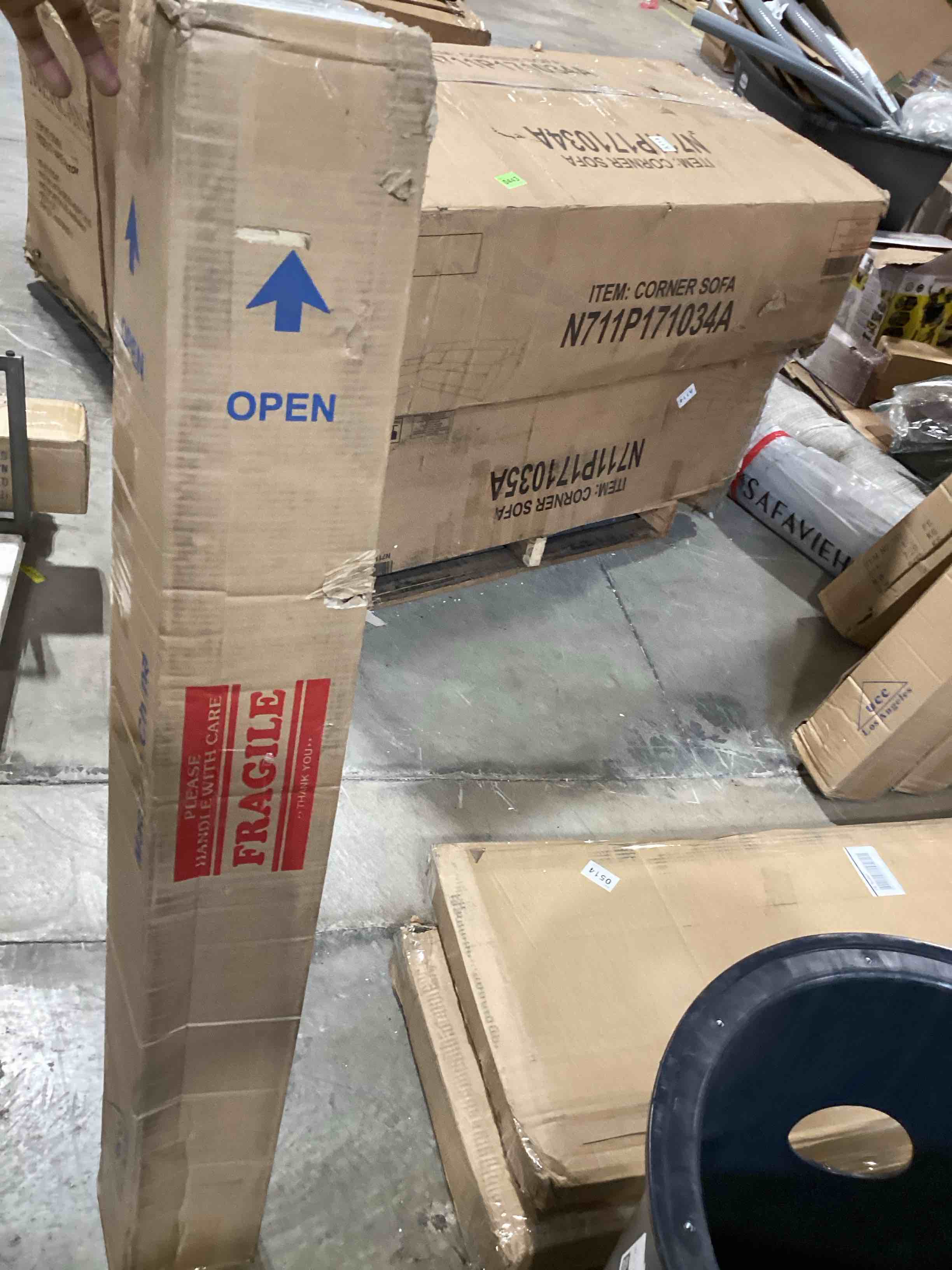 https://s3.amazonaws.com/lotting-images-prod/bidfta/PPE1734629_1751481565760.jpeg