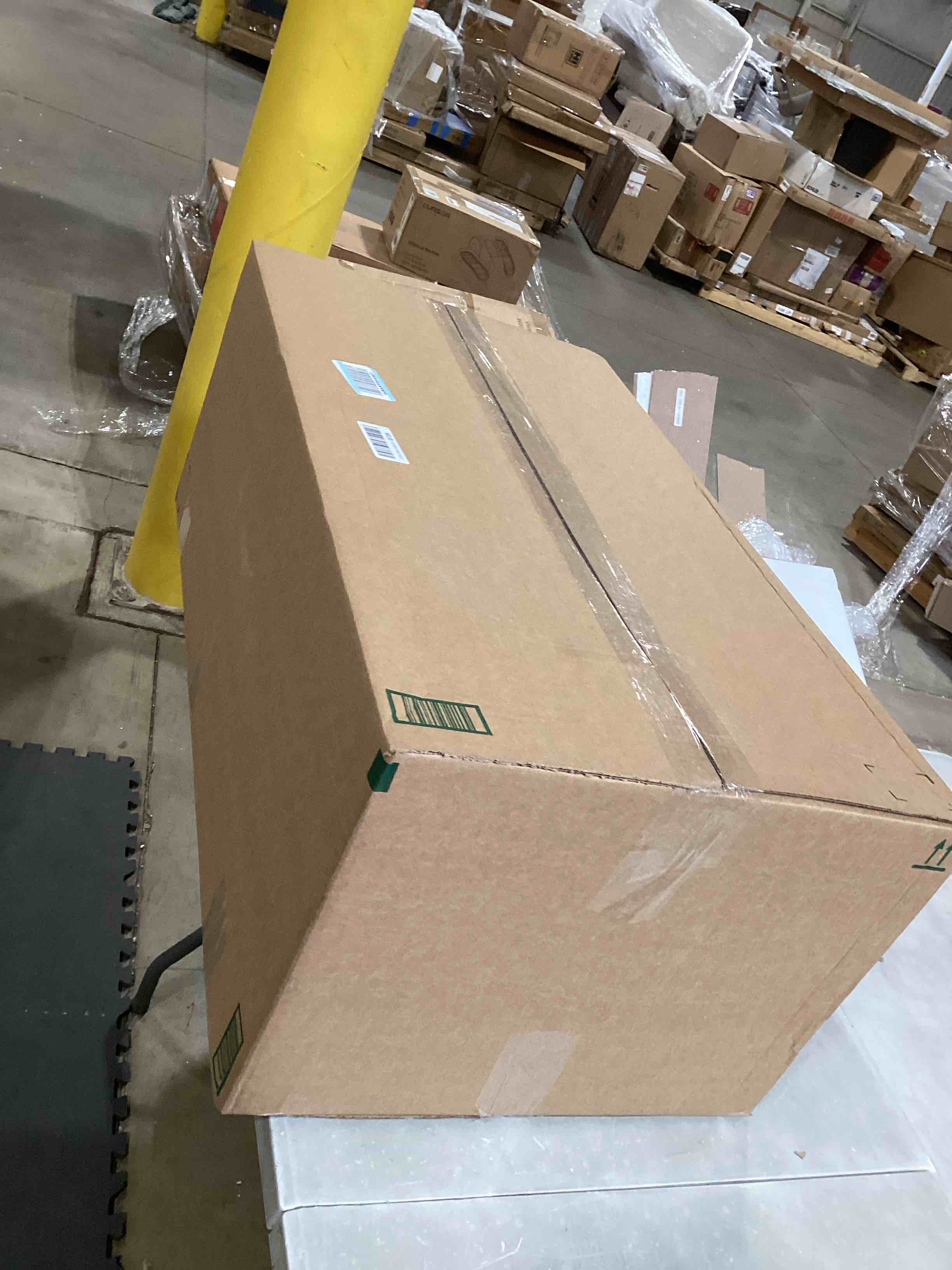 https://s3.amazonaws.com/lotting-images-prod/bidfta/PPE1735045_1744137376125.jpeg
