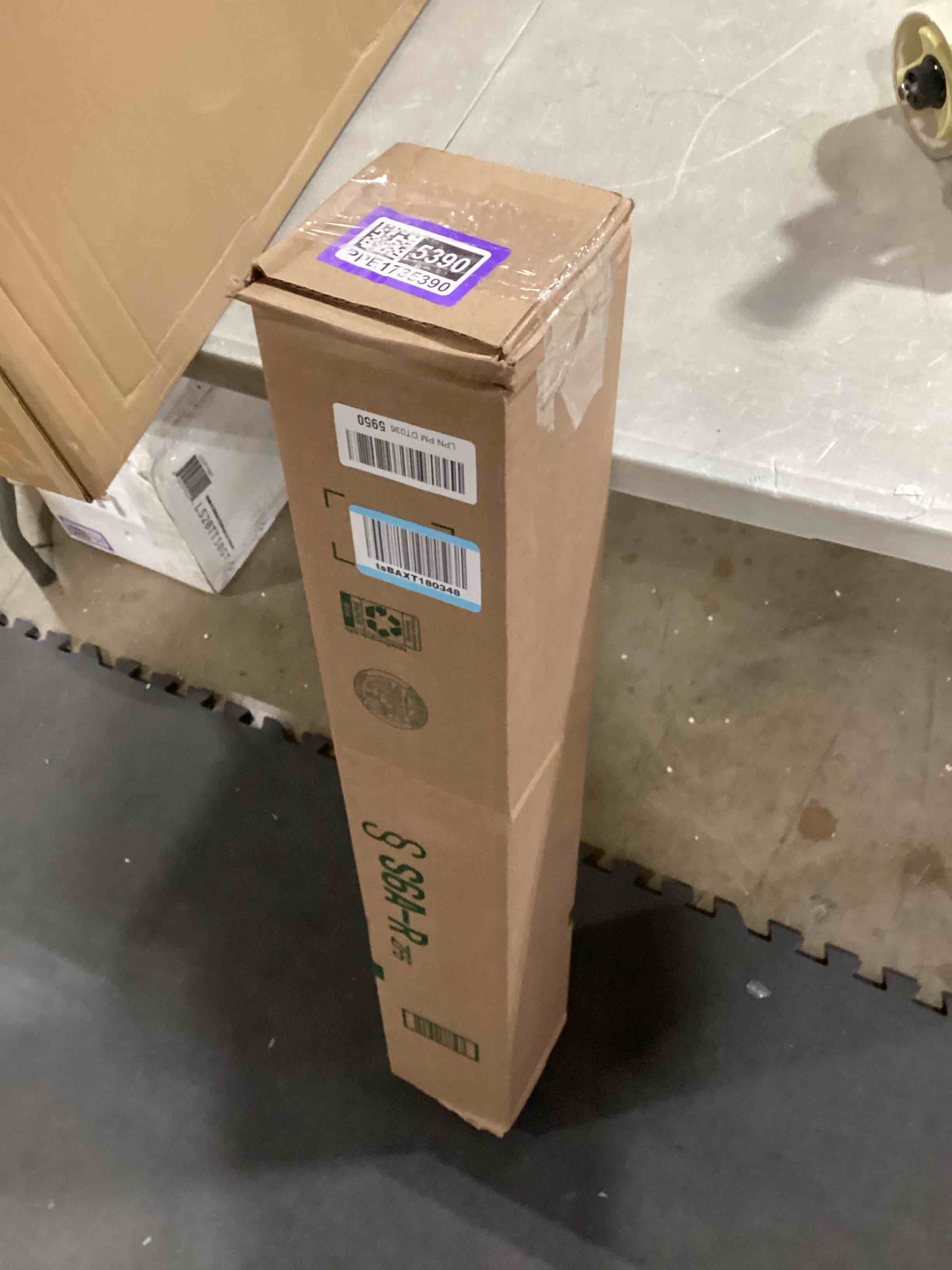 https://s3.amazonaws.com/lotting-images-prod/bidfta/PPE1735390_1744381161175.jpeg
