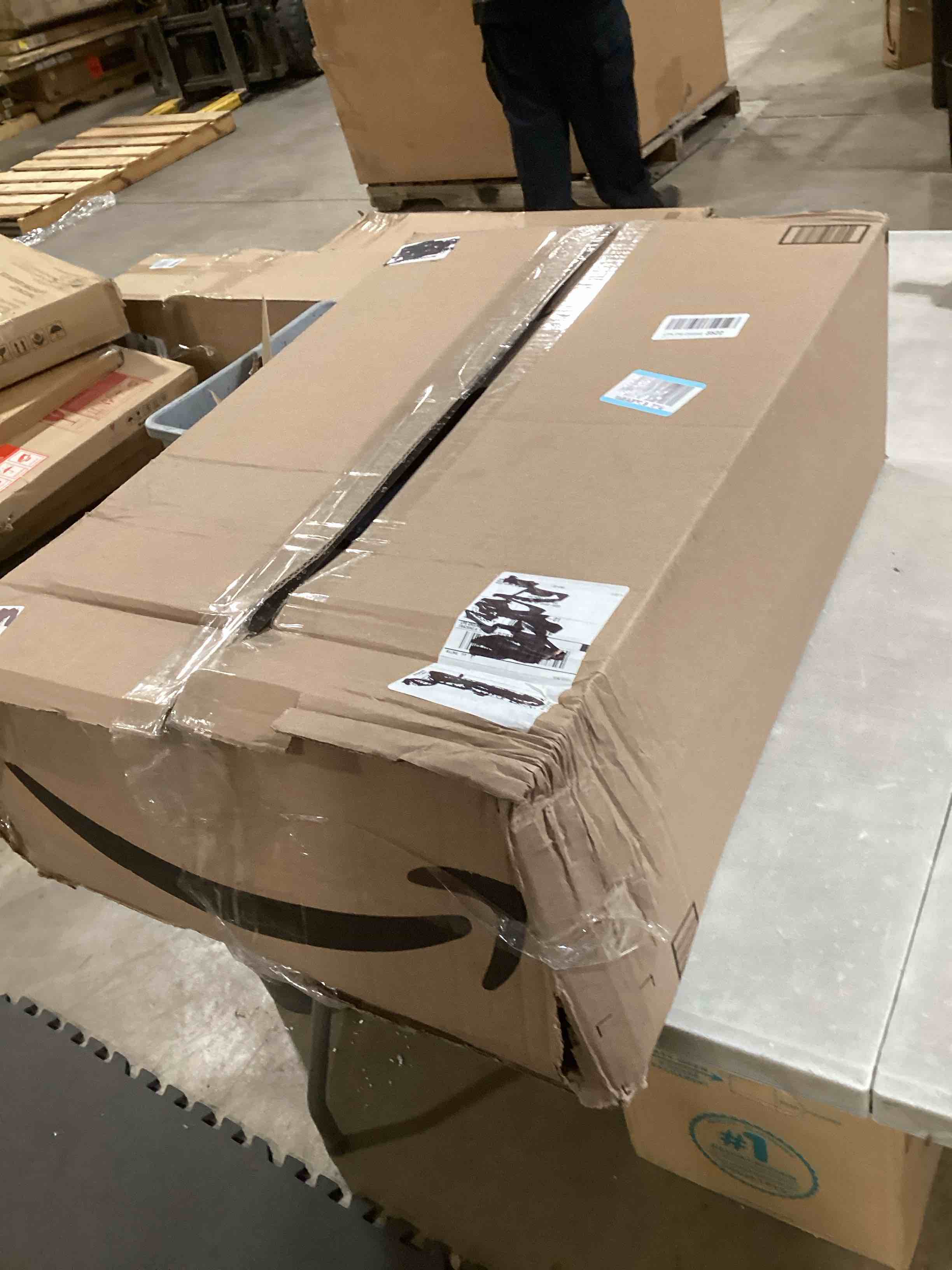 https://s3.amazonaws.com/lotting-images-prod/bidfta/PPE1735561_1744726884329.jpeg
