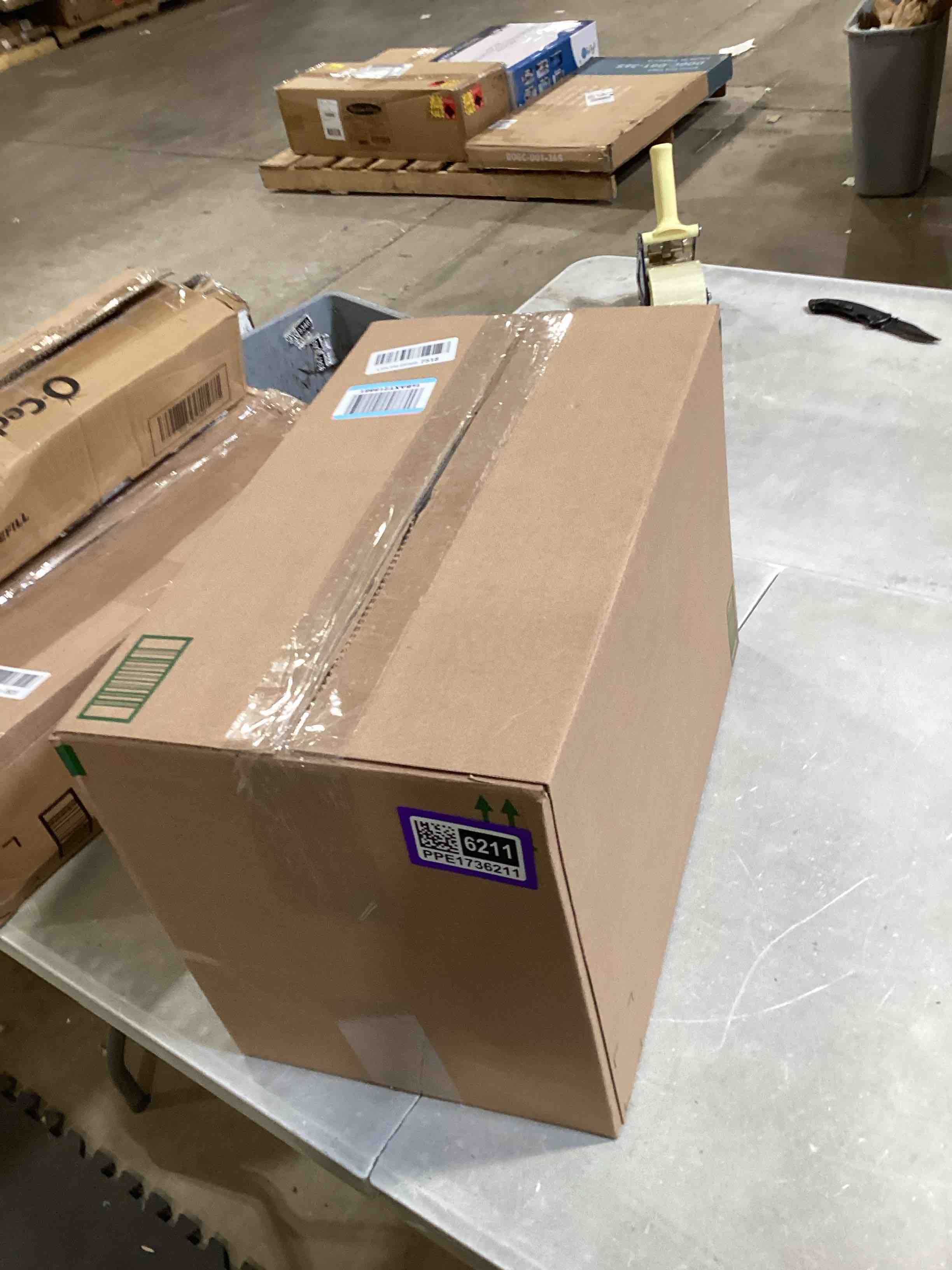 https://s3.amazonaws.com/lotting-images-prod/bidfta/PPE1736211_1745335088780.jpeg
