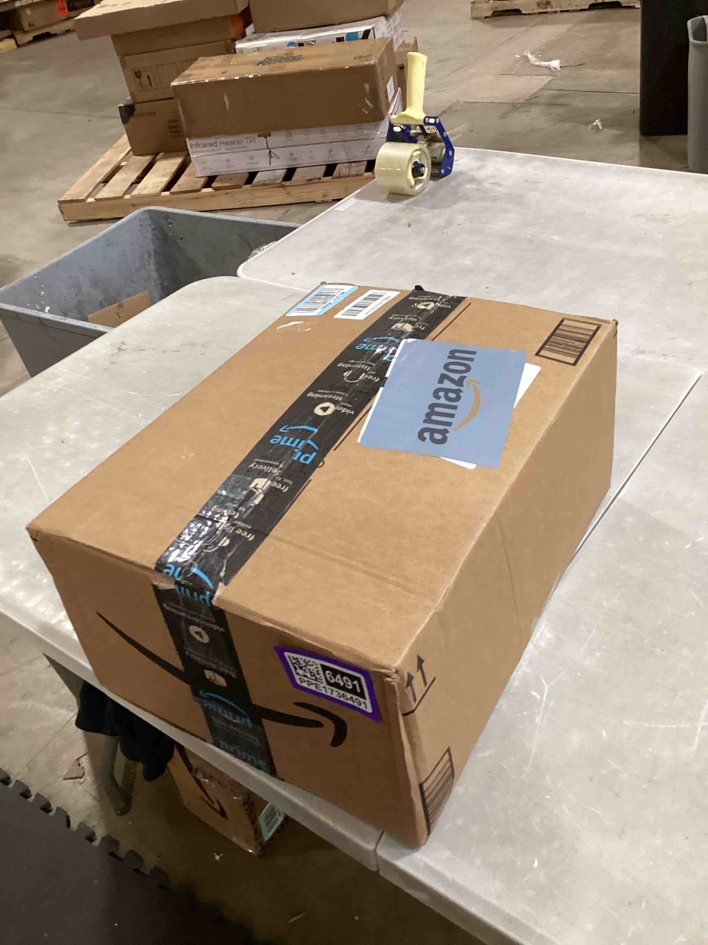 https://s3.amazonaws.com/lotting-images-prod/bidfta/PPE1736491_1745435819443.jpeg