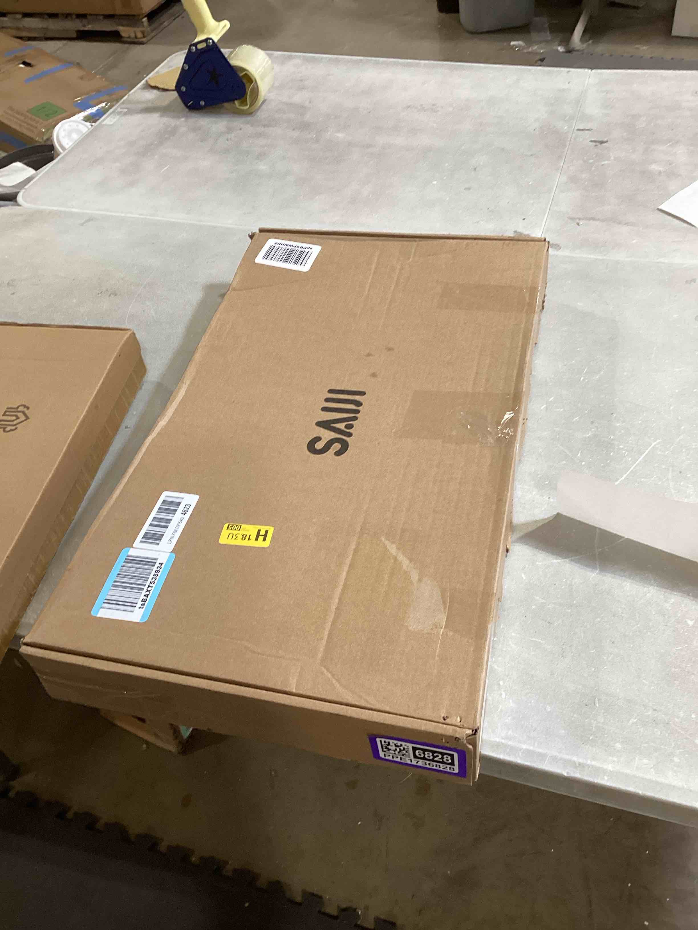 https://s3.amazonaws.com/lotting-images-prod/bidfta/PPE1736828_1745857251880.jpeg