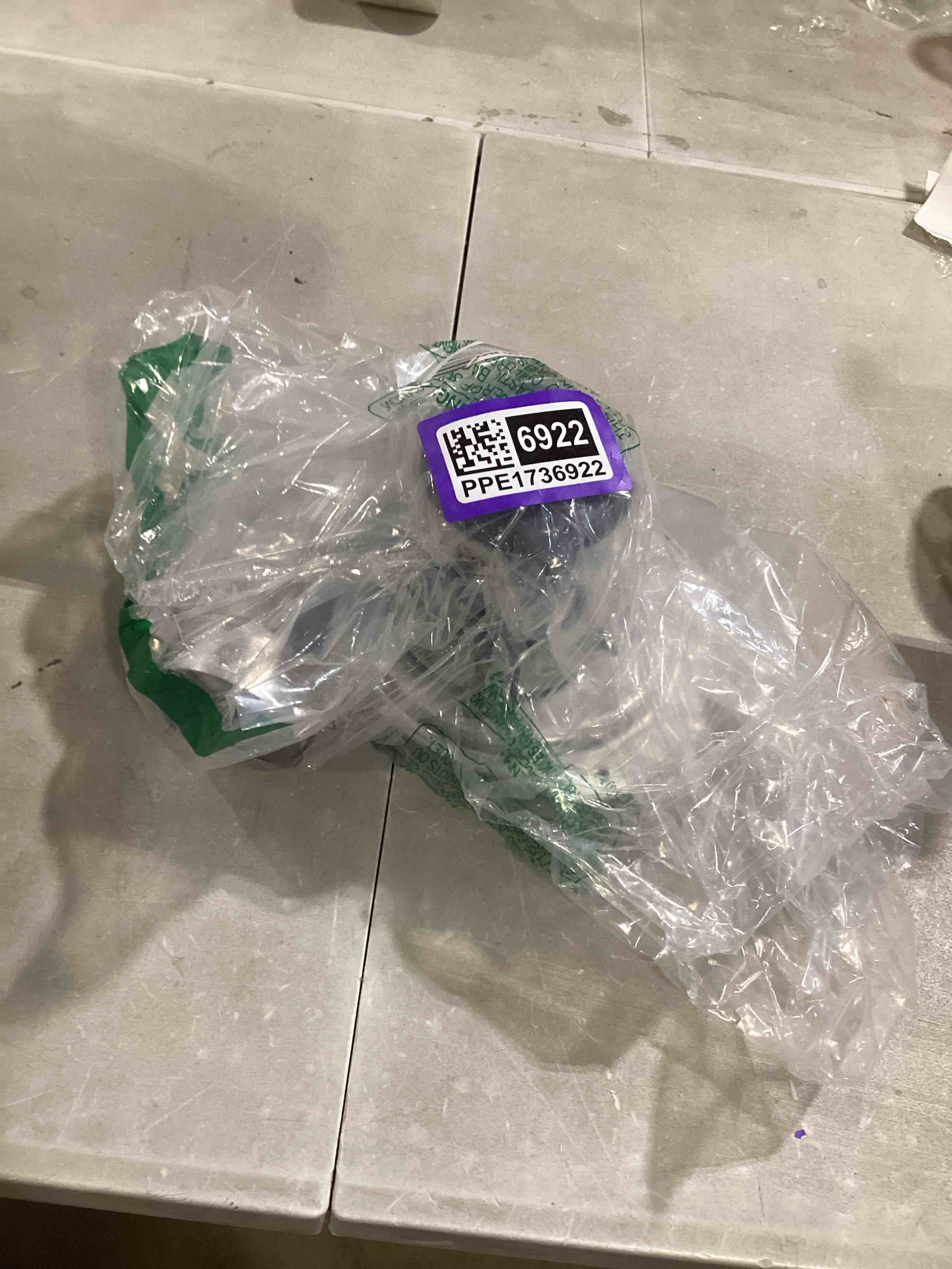 https://s3.amazonaws.com/lotting-images-prod/bidfta/PPE1736922_1745927355477.jpeg