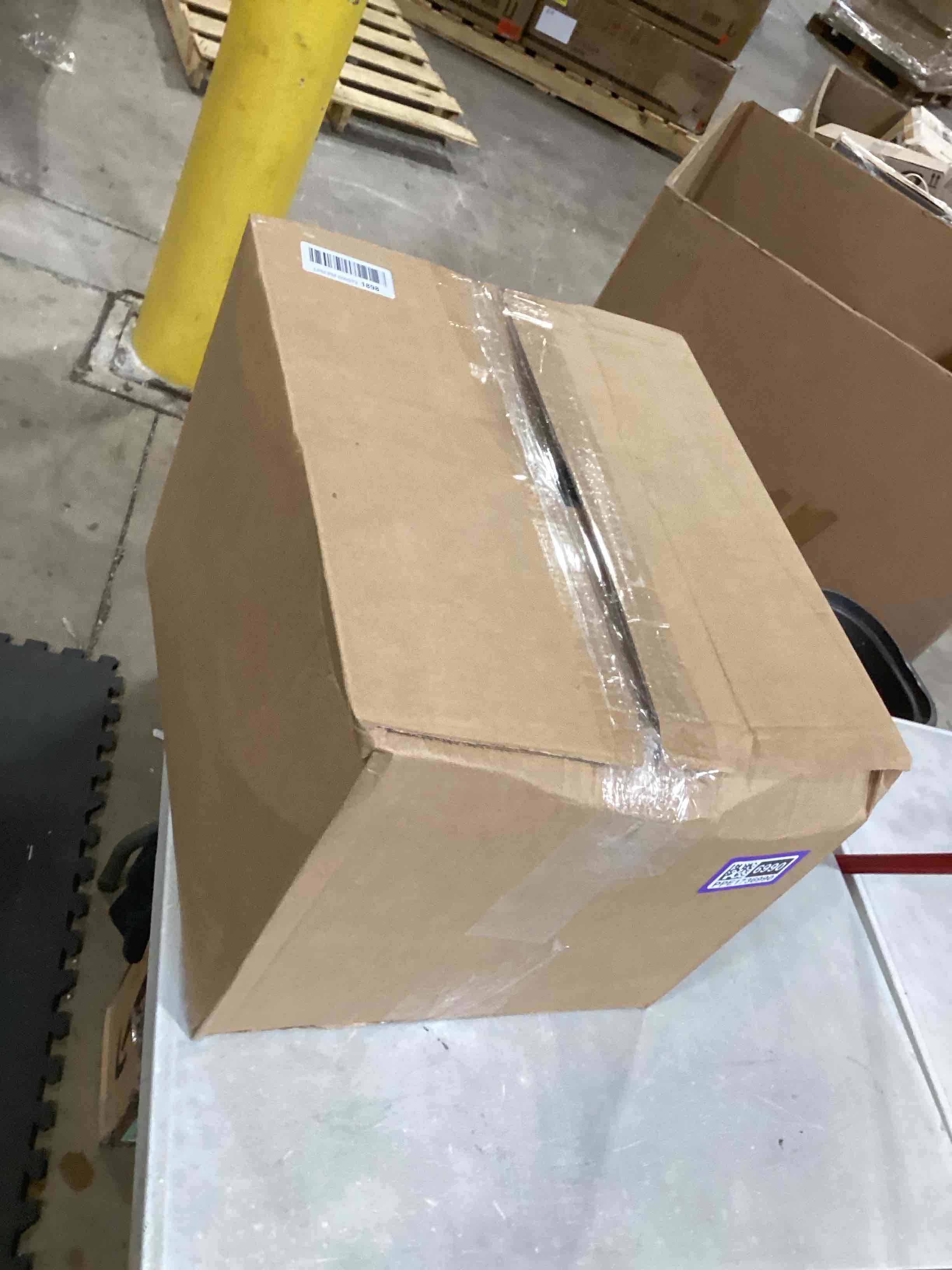 https://s3.amazonaws.com/lotting-images-prod/bidfta/PPE1736990_1745953169421.jpeg