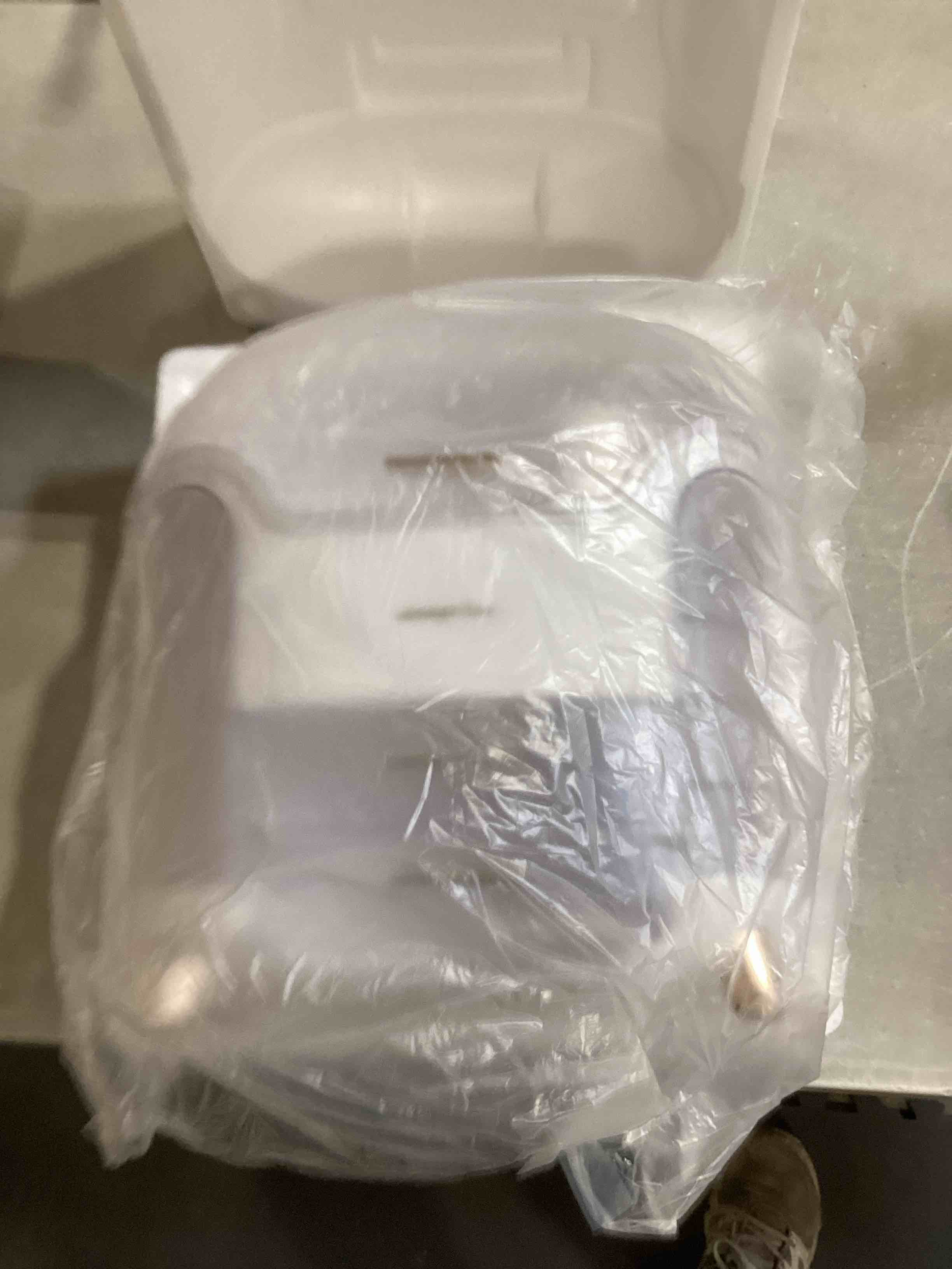 https://s3.amazonaws.com/lotting-images-prod/bidfta/PPE1736998_1745954133283.jpeg
