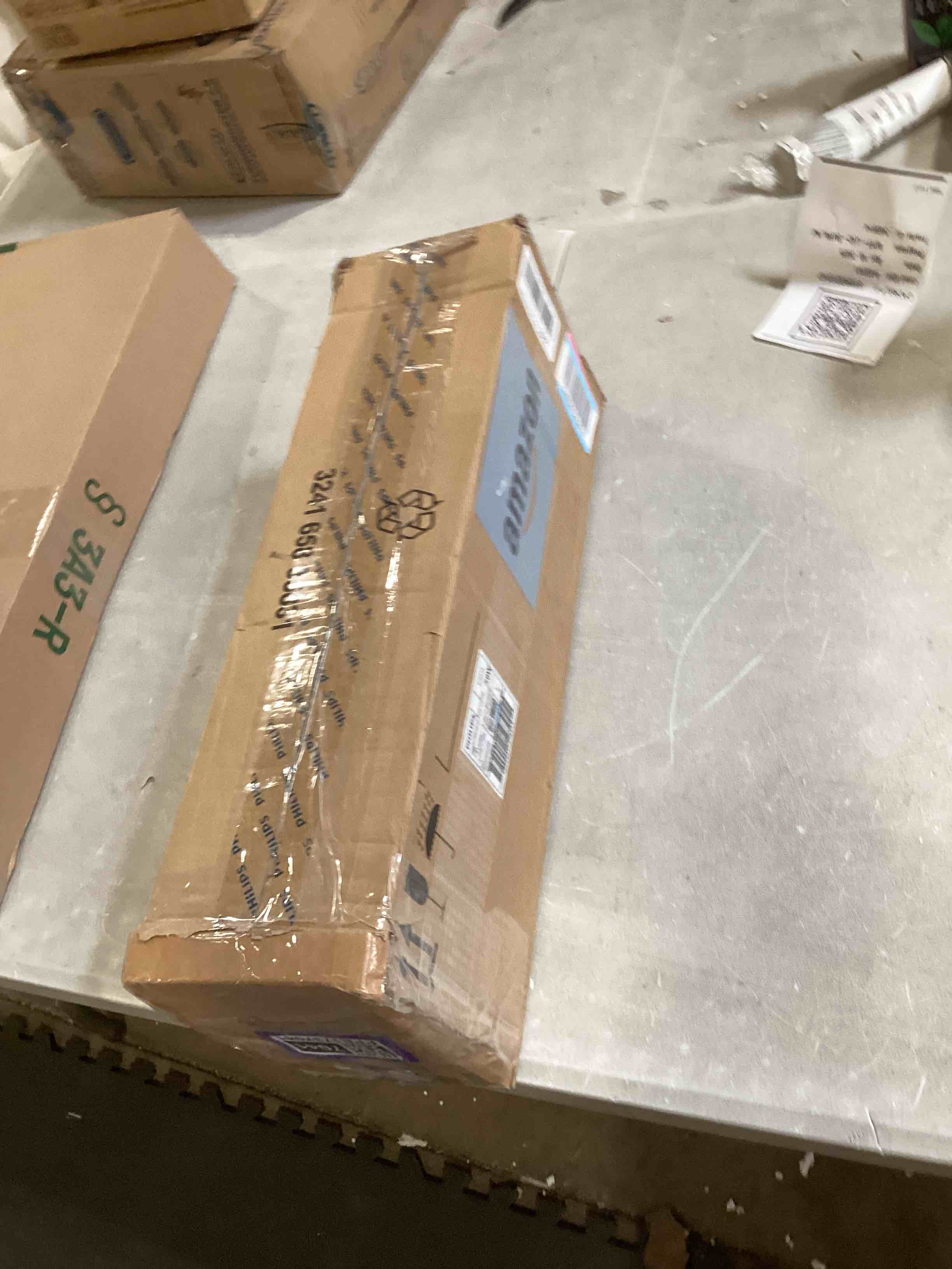 https://s3.amazonaws.com/lotting-images-prod/bidfta/PPE1737041_1746033672315.jpeg
