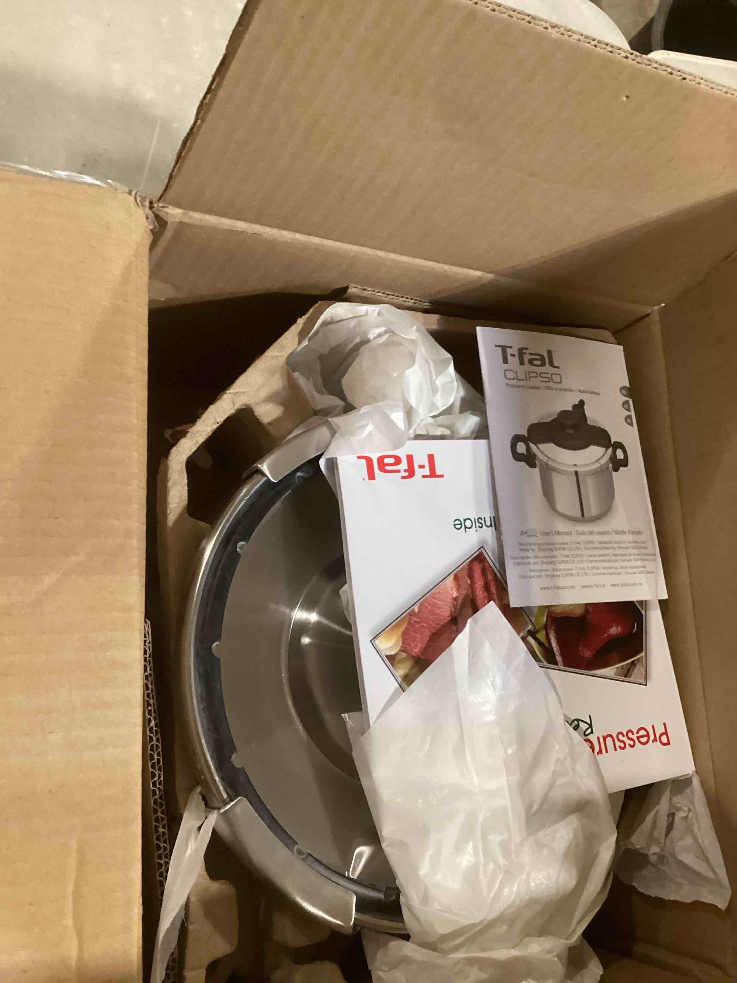 https://s3.amazonaws.com/lotting-images-prod/bidfta/PPE1737185_1746109838158.jpeg