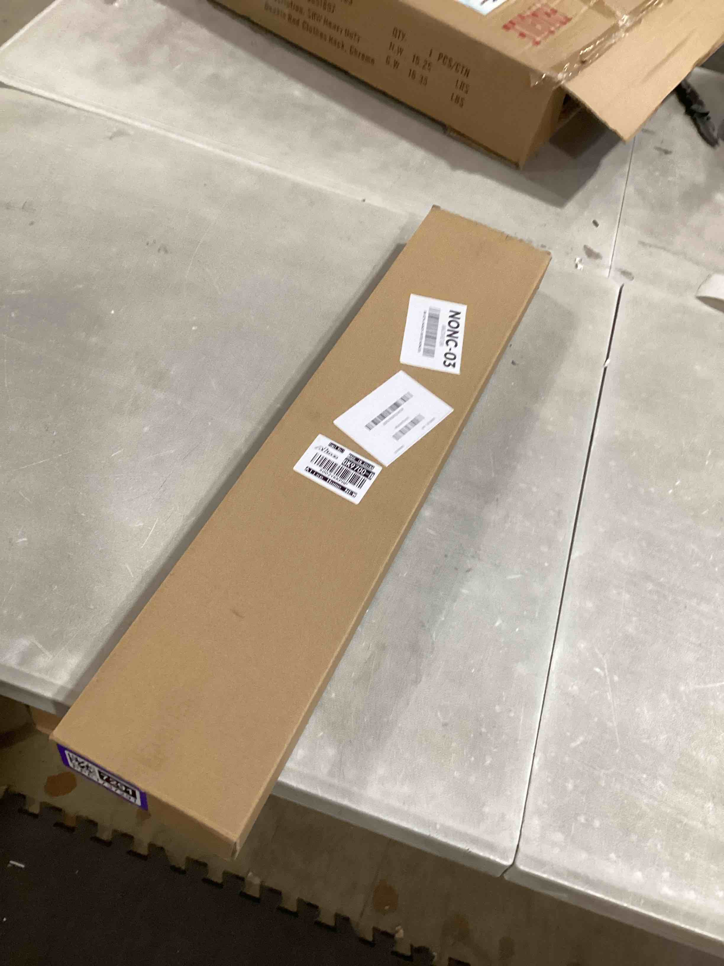 https://s3.amazonaws.com/lotting-images-prod/bidfta/PPE1737291_1746184581384.jpeg