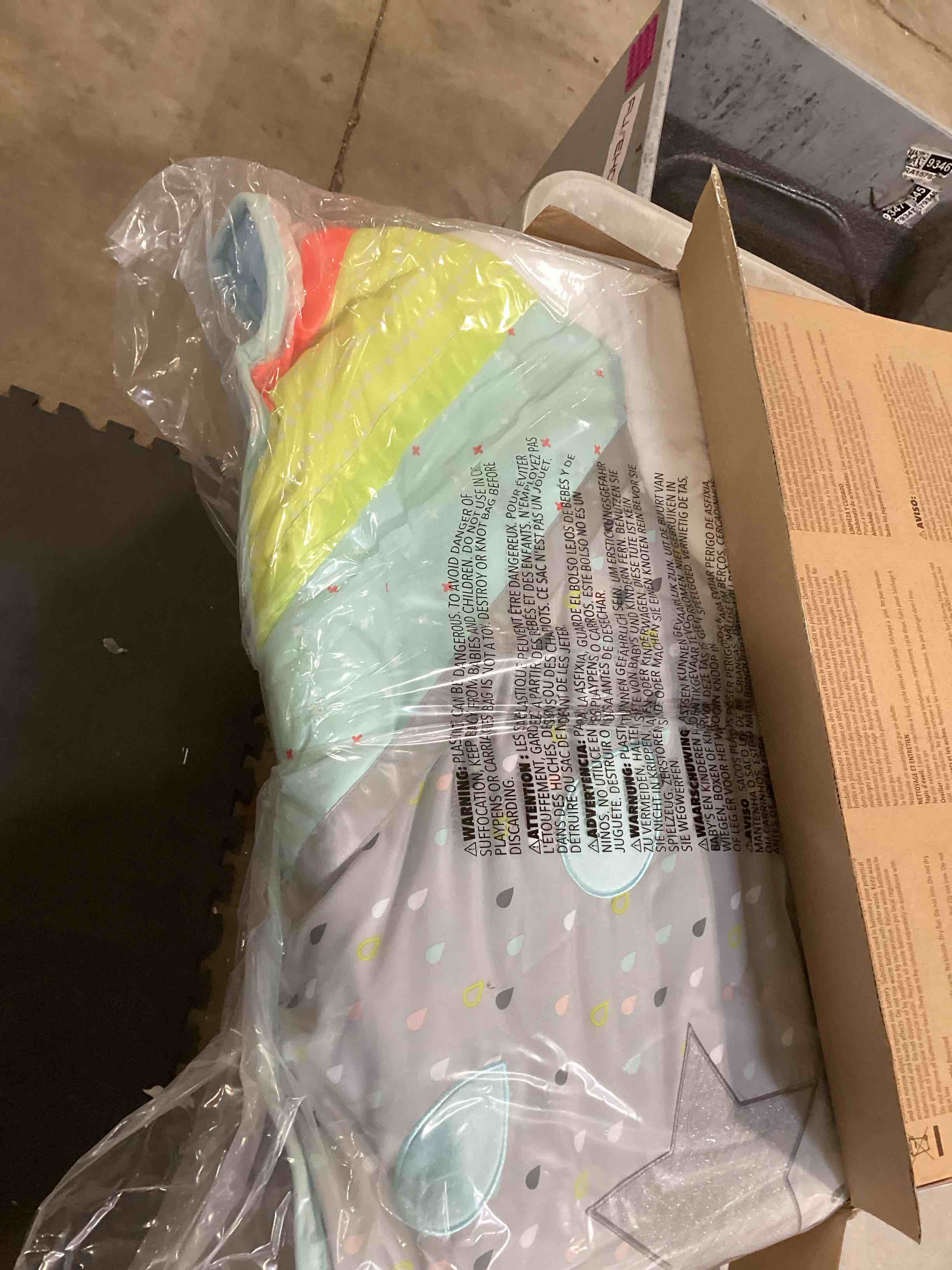 https://s3.amazonaws.com/lotting-images-prod/bidfta/PPE1737338_1746194485675.jpeg