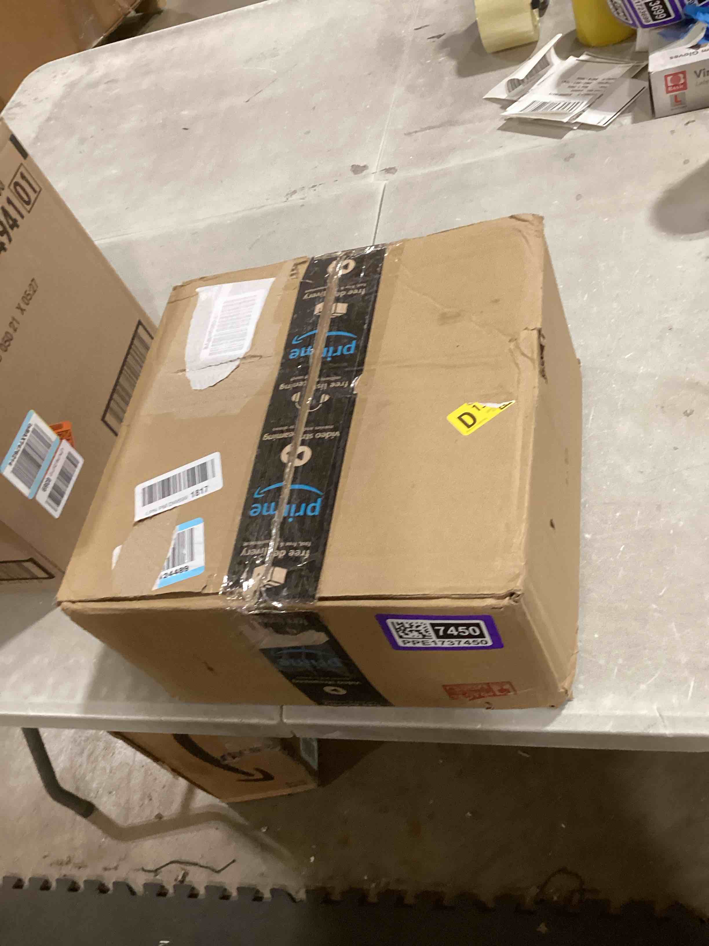 https://s3.amazonaws.com/lotting-images-prod/bidfta/PPE1737450_1746280019016.jpeg