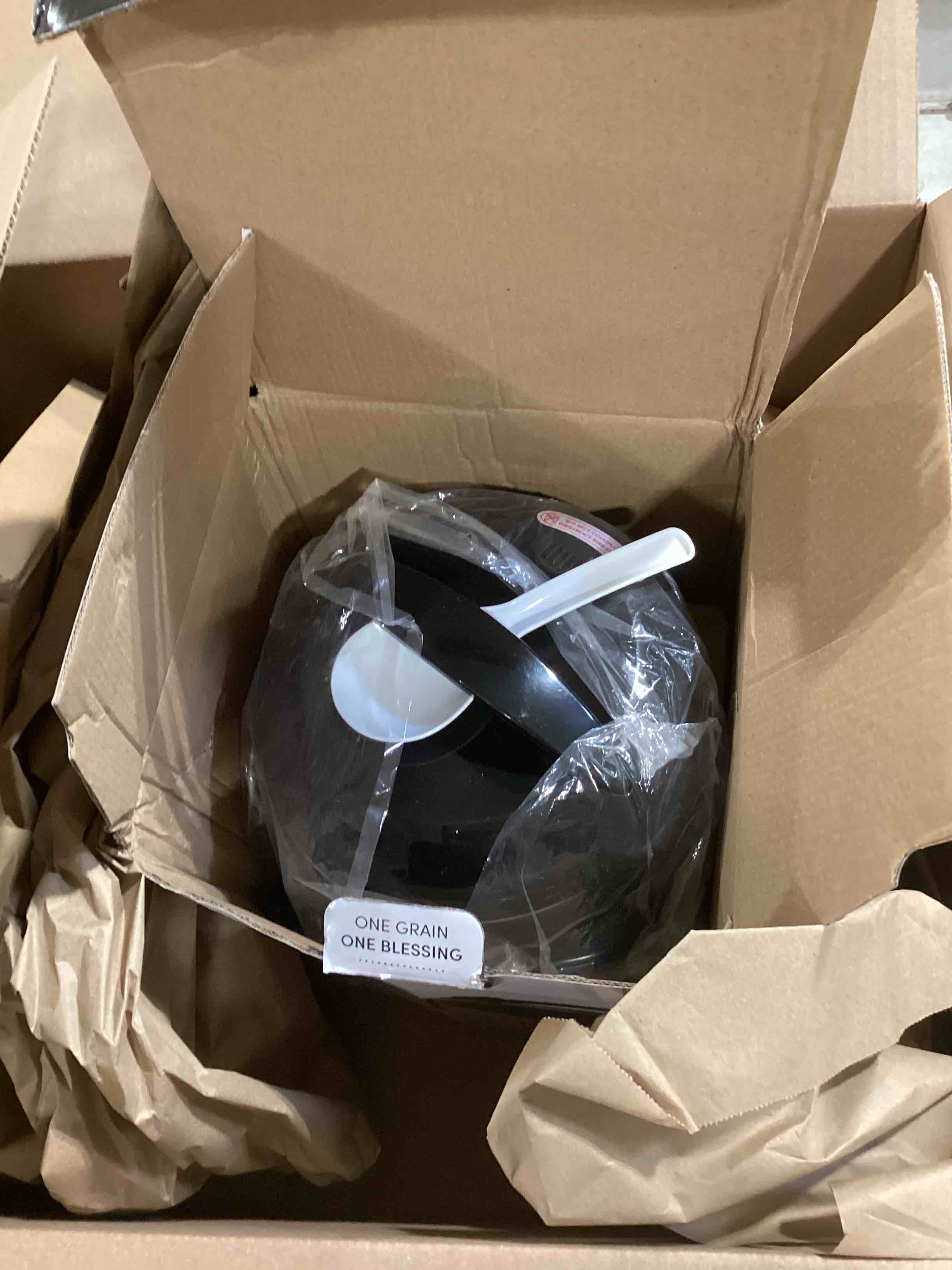 https://s3.amazonaws.com/lotting-images-prod/bidfta/PPE1737705_1746711662214.jpeg