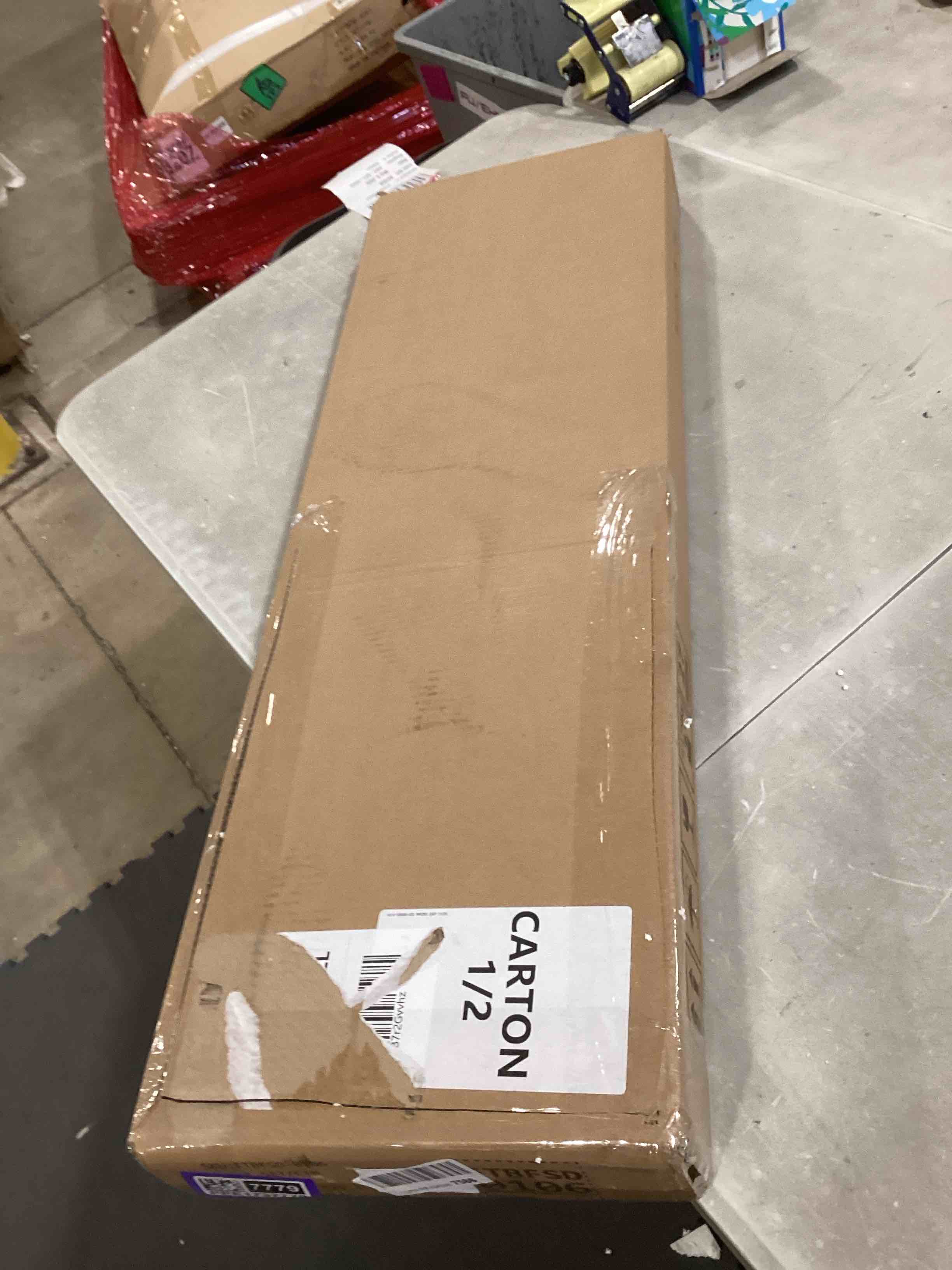 https://s3.amazonaws.com/lotting-images-prod/bidfta/PPE1737779_1746725167974.jpeg