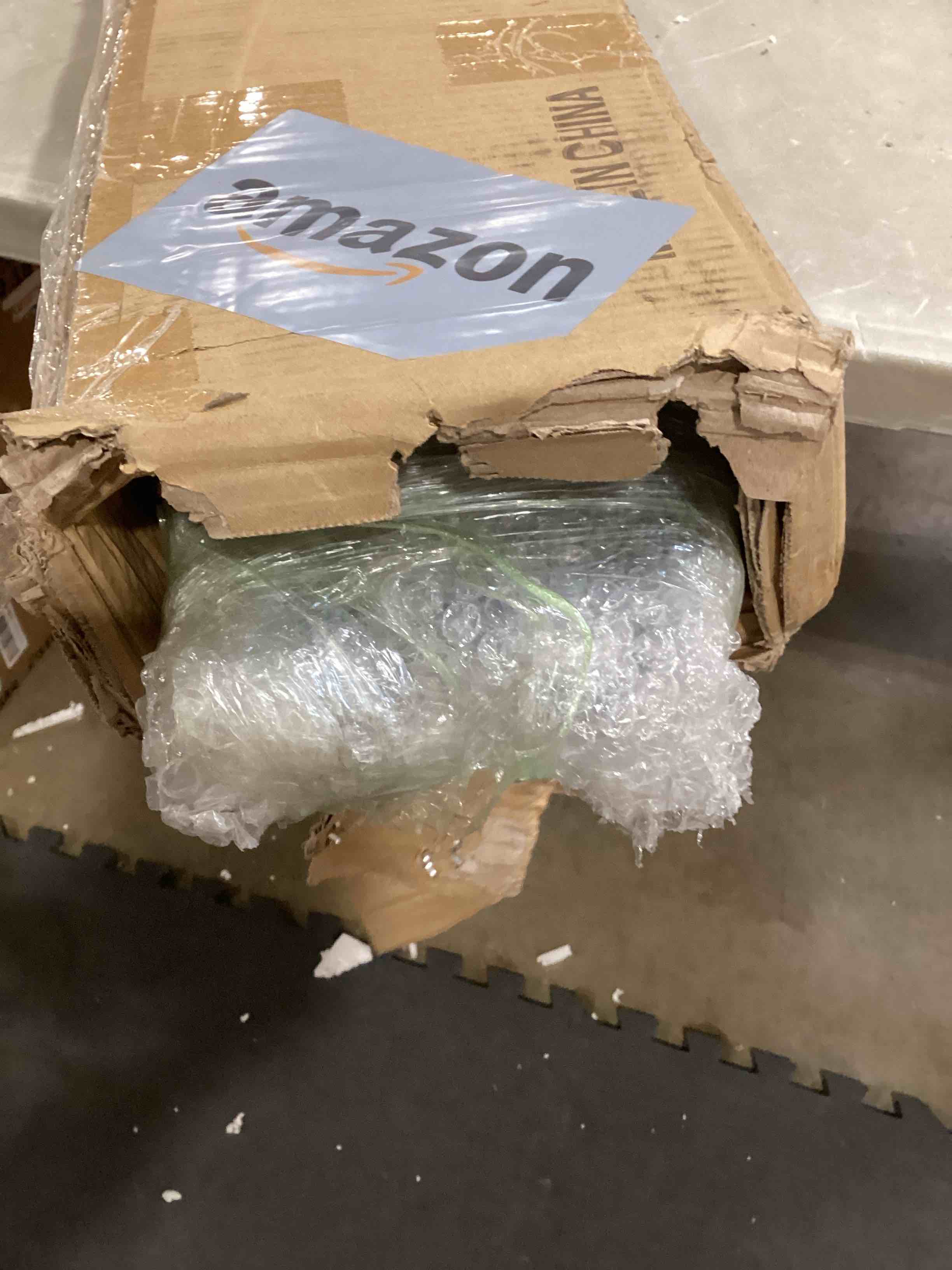 https://s3.amazonaws.com/lotting-images-prod/bidfta/PPE1737781_1746725315188.jpeg