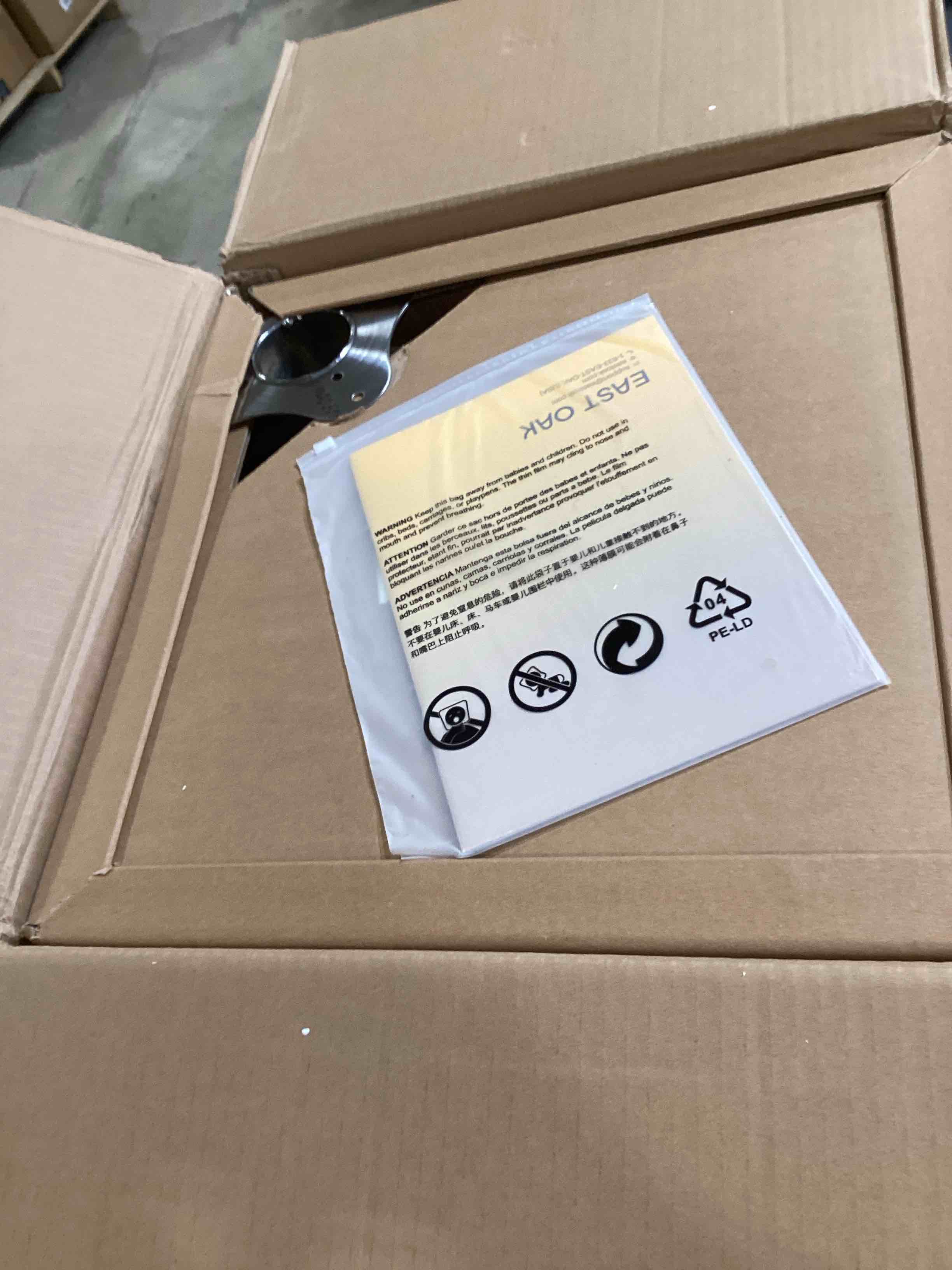 https://s3.amazonaws.com/lotting-images-prod/bidfta/PPE1737920_1746809141094.jpeg
