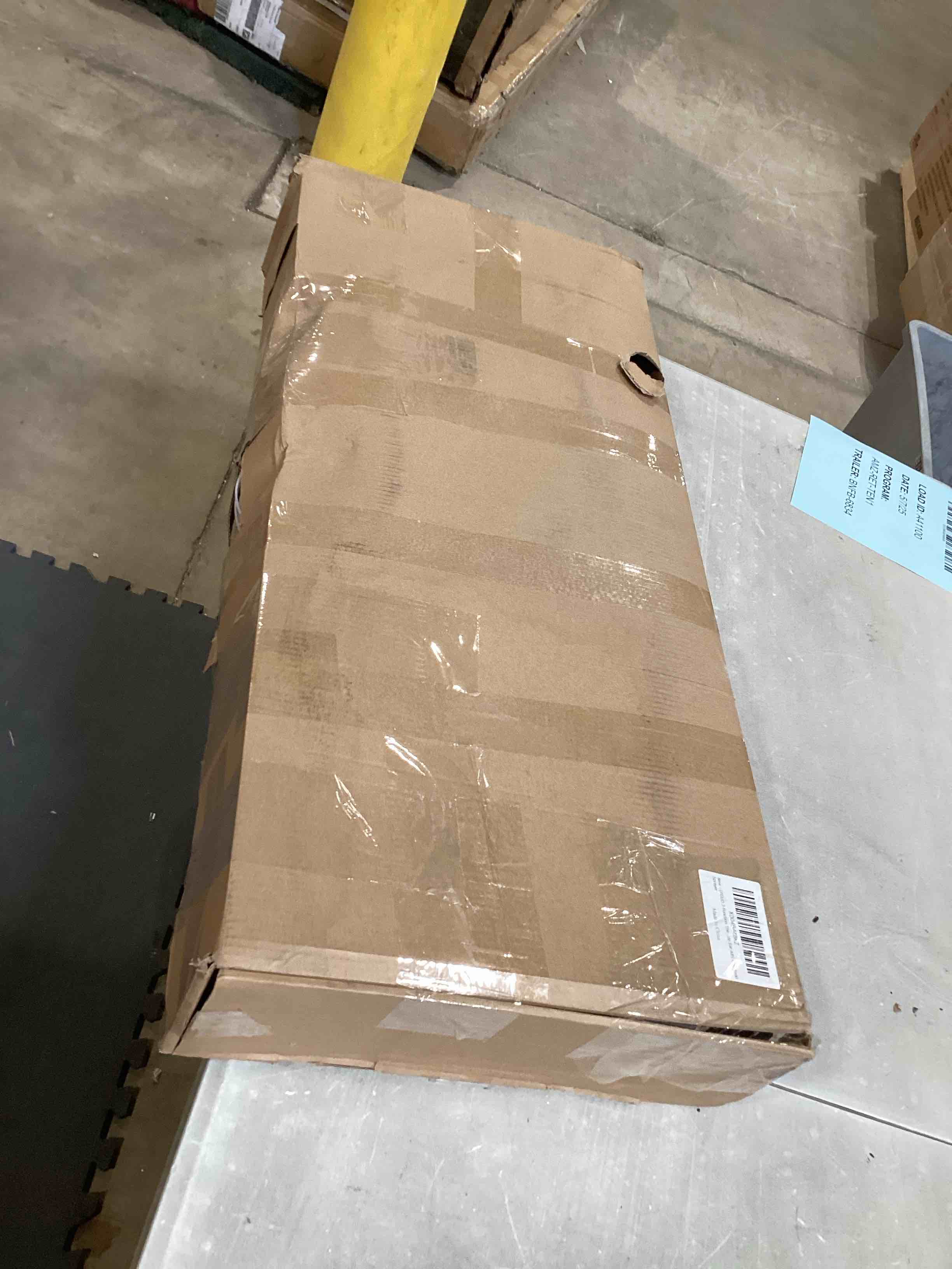 https://s3.amazonaws.com/lotting-images-prod/bidfta/PPE1737960_1746816058776.jpeg