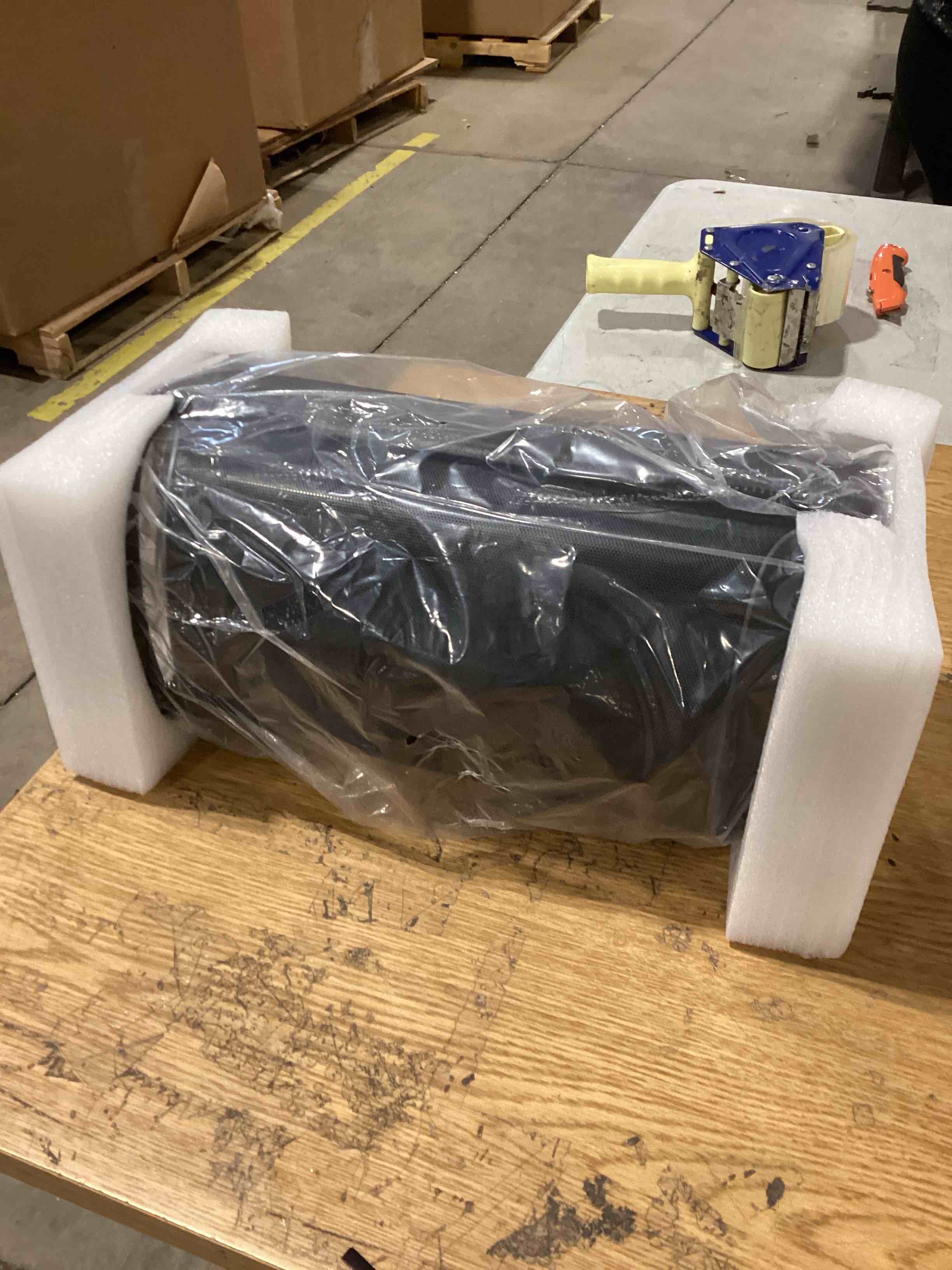 https://s3.amazonaws.com/lotting-images-prod/bidfta/PPE1738371_1747049523664.jpeg