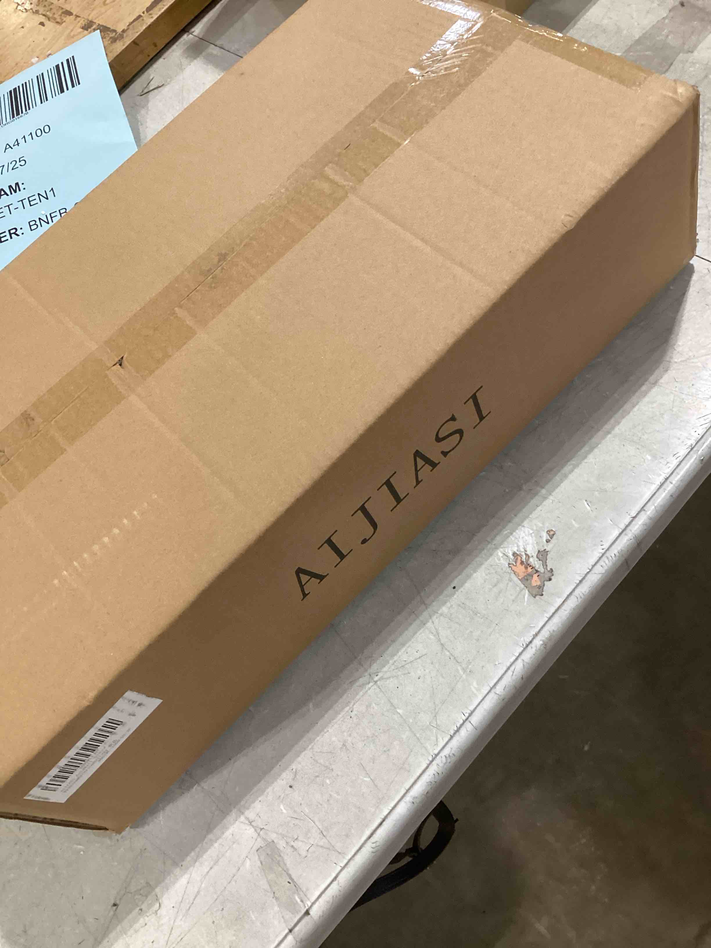 https://s3.amazonaws.com/lotting-images-prod/bidfta/PPE1738398_1747056336199.jpeg