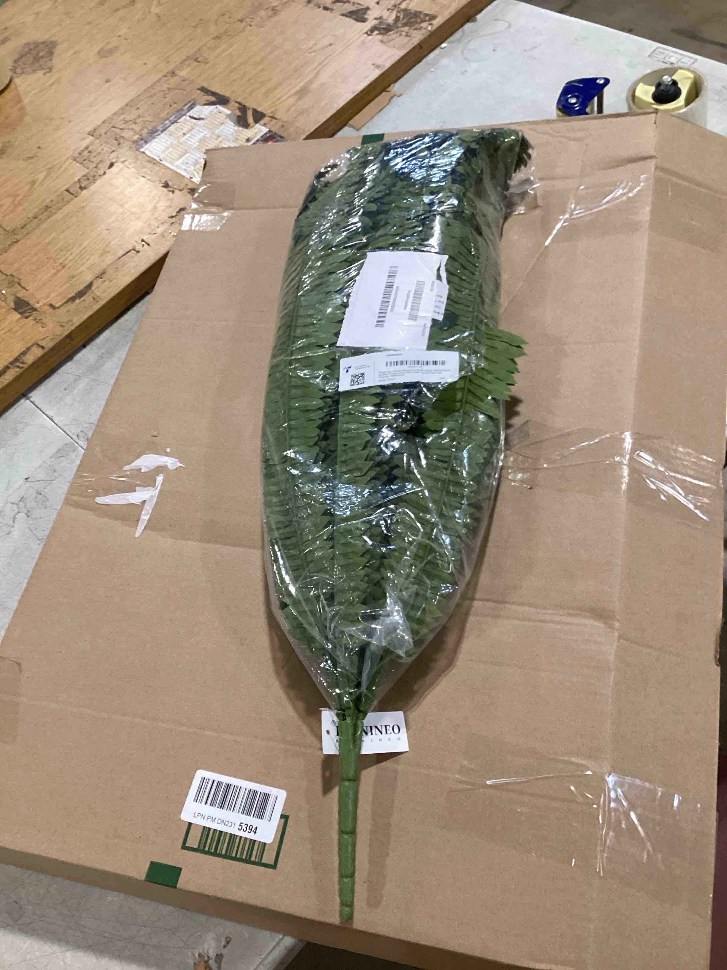 https://s3.amazonaws.com/lotting-images-prod/bidfta/PPE1738400_1747056669987.jpeg