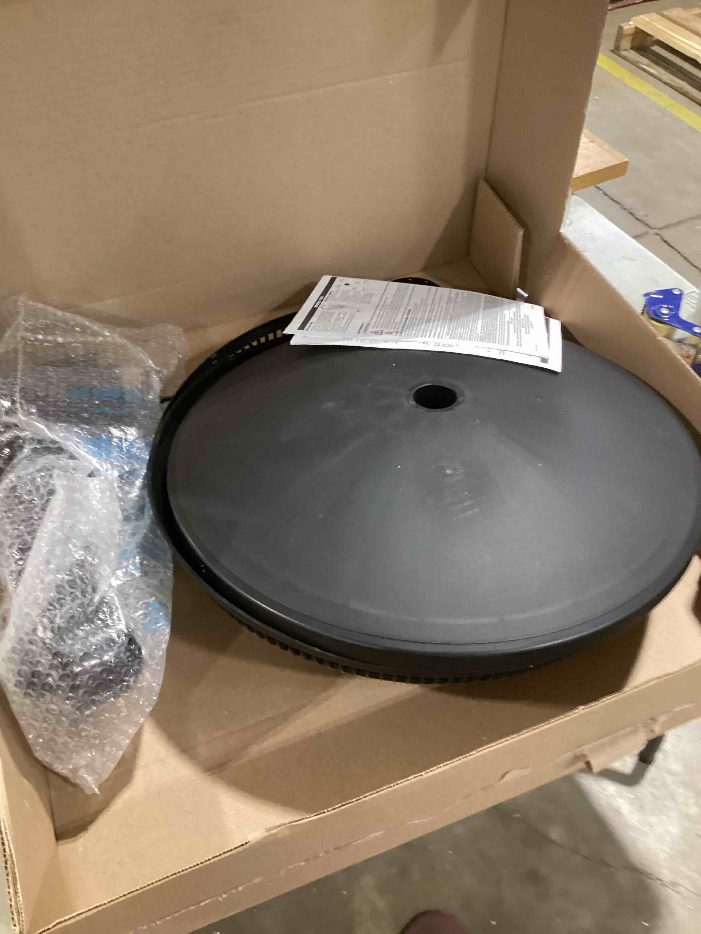 https://s3.amazonaws.com/lotting-images-prod/bidfta/PPE1738402_1747057173603.jpeg