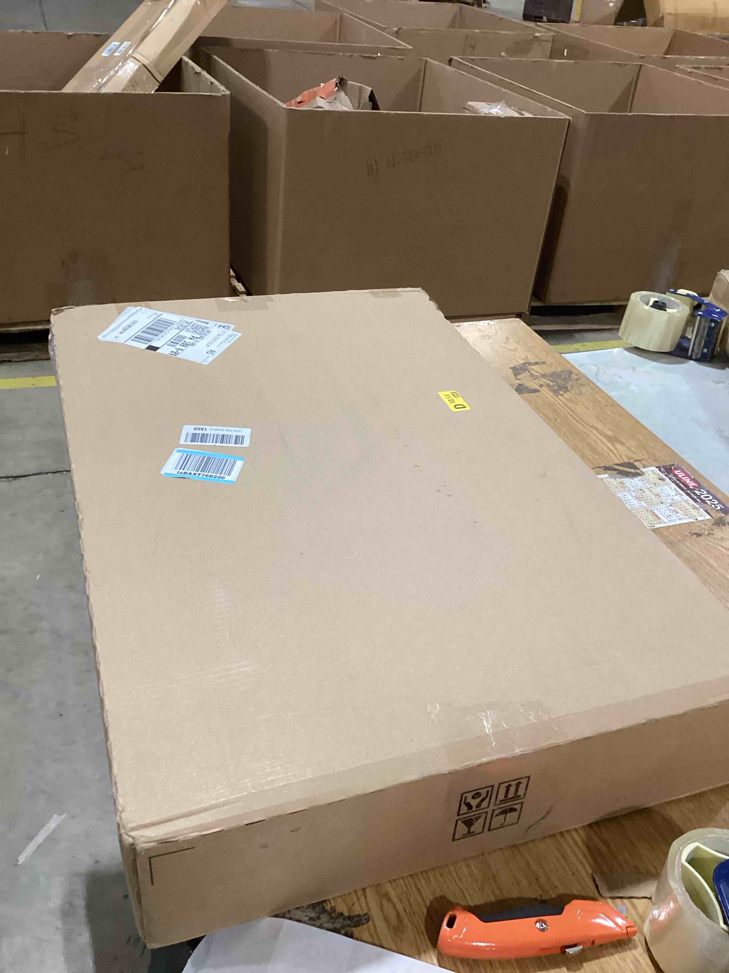 https://s3.amazonaws.com/lotting-images-prod/bidfta/PPE1738473_1747135478701.jpeg
