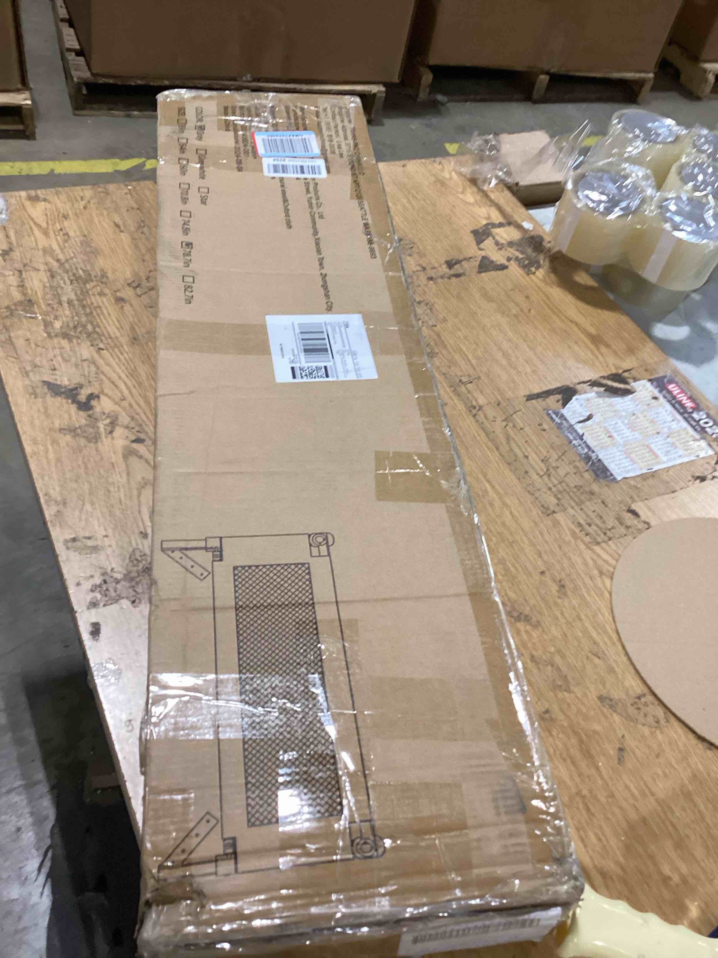 https://s3.amazonaws.com/lotting-images-prod/bidfta/PPE1738582_1747161647837.jpeg