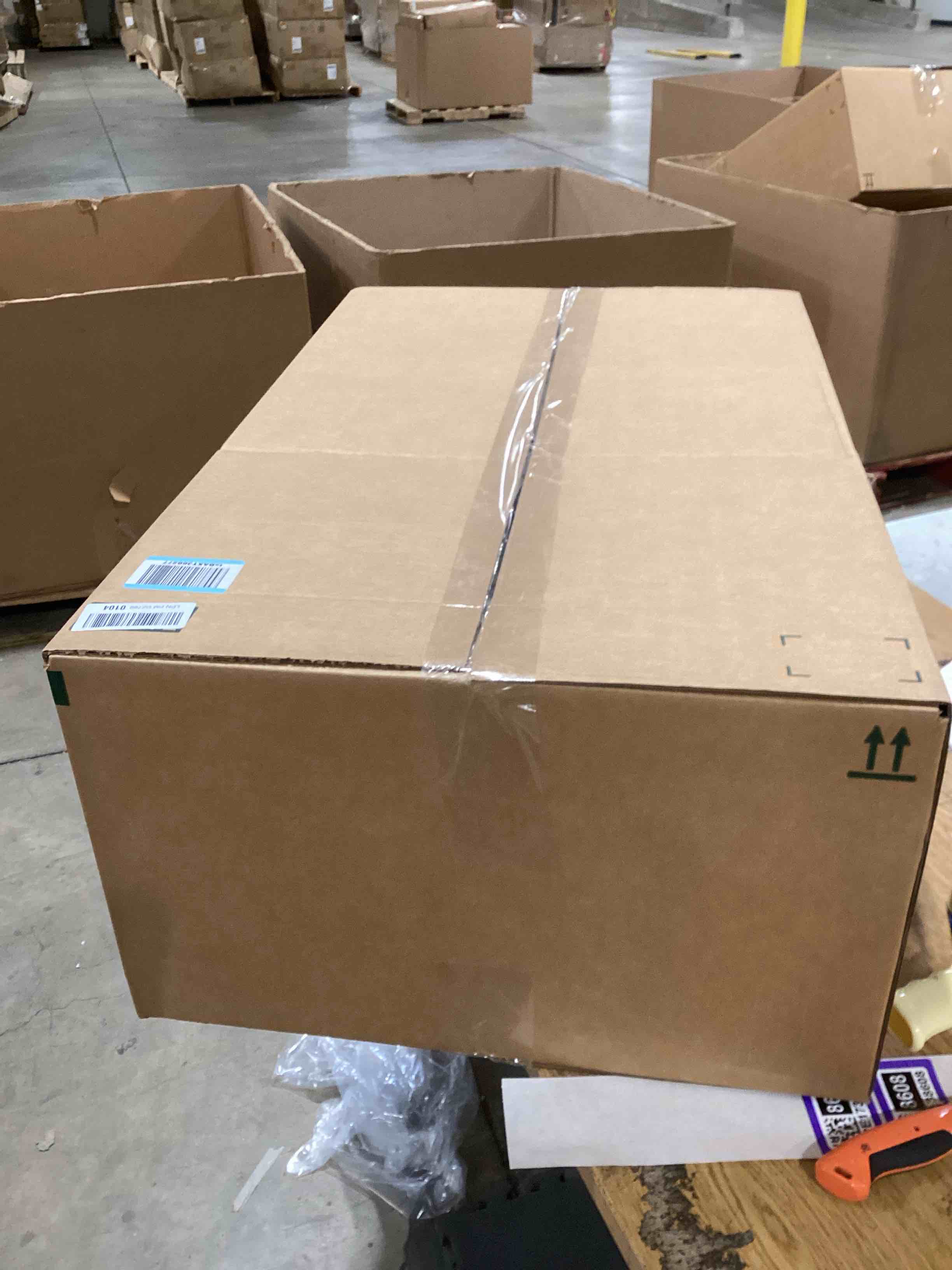 Outdoor Package Delivery Box, Lockable and Waterproof Storage Deck Box, Anti-Theft Parcel Drop Boxes, Outdoor Package Delivery for Porch and Curbside, Black