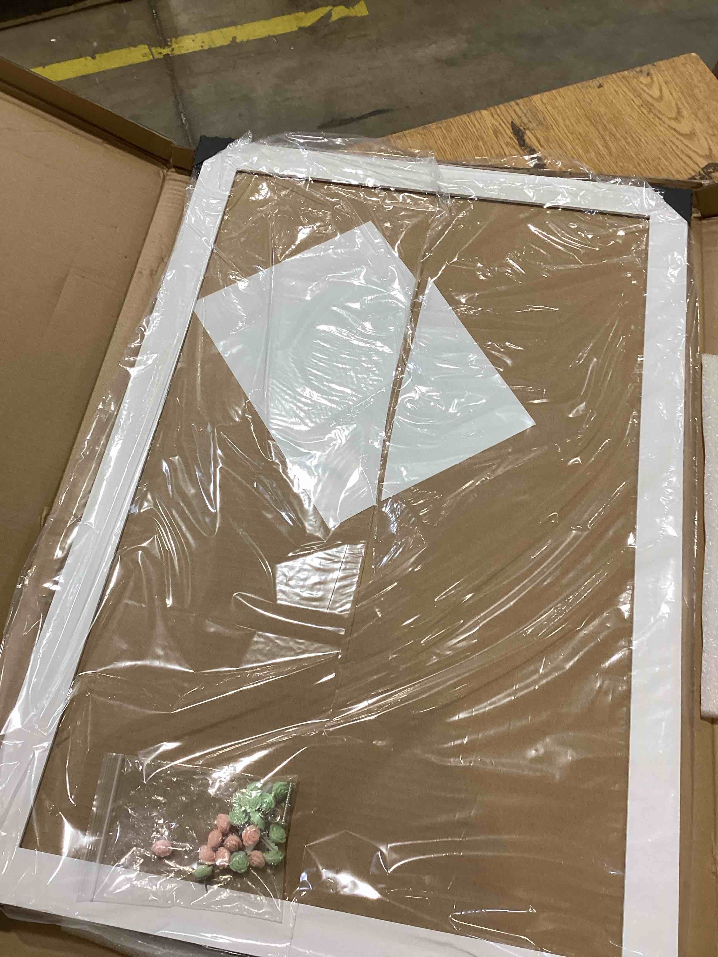 https://s3.amazonaws.com/lotting-images-prod/bidfta/PPE1738709_1747231790322.jpeg