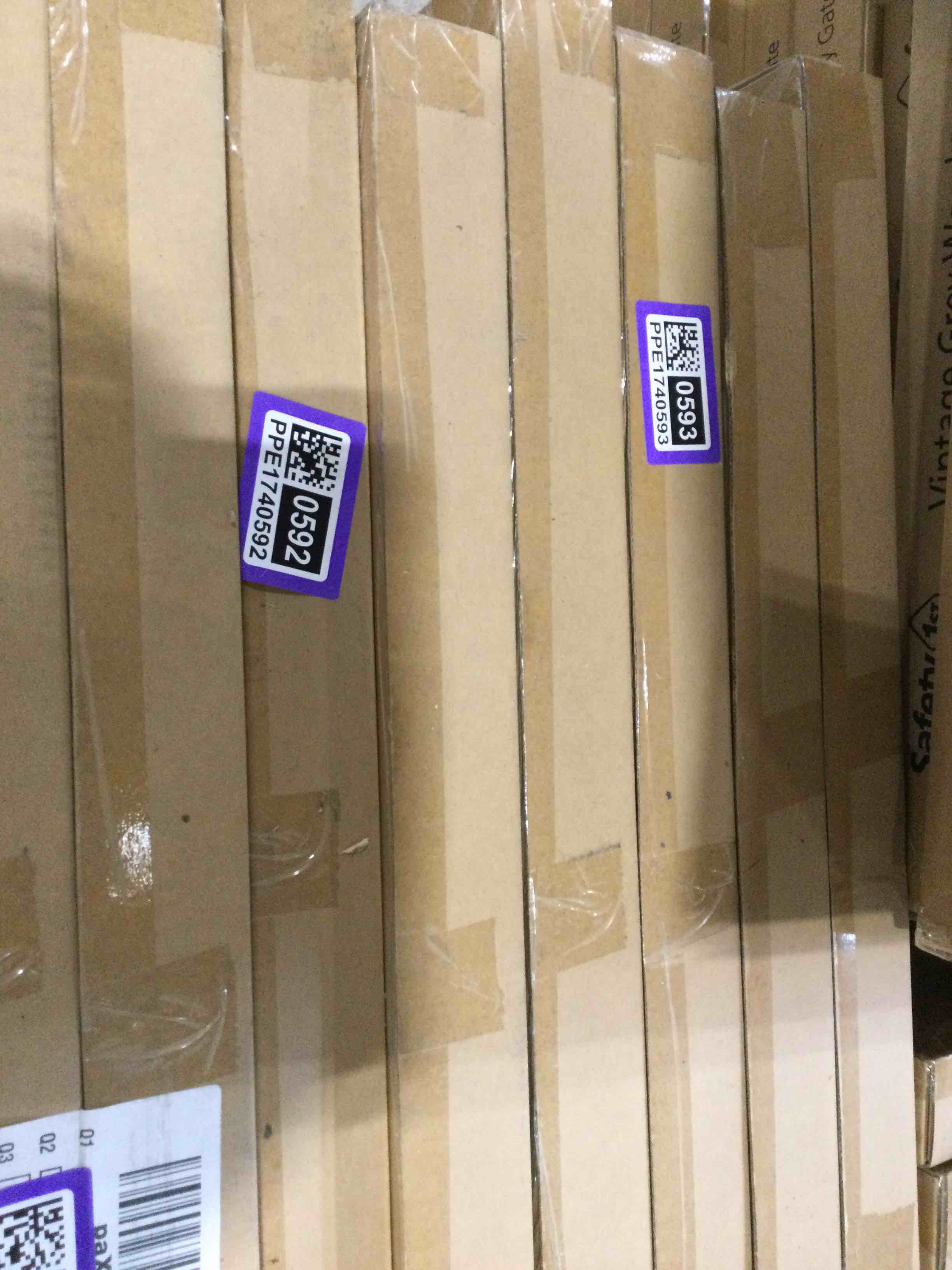 https://s3.amazonaws.com/lotting-images-prod/bidfta/PPE1740596_1751988776828.jpeg