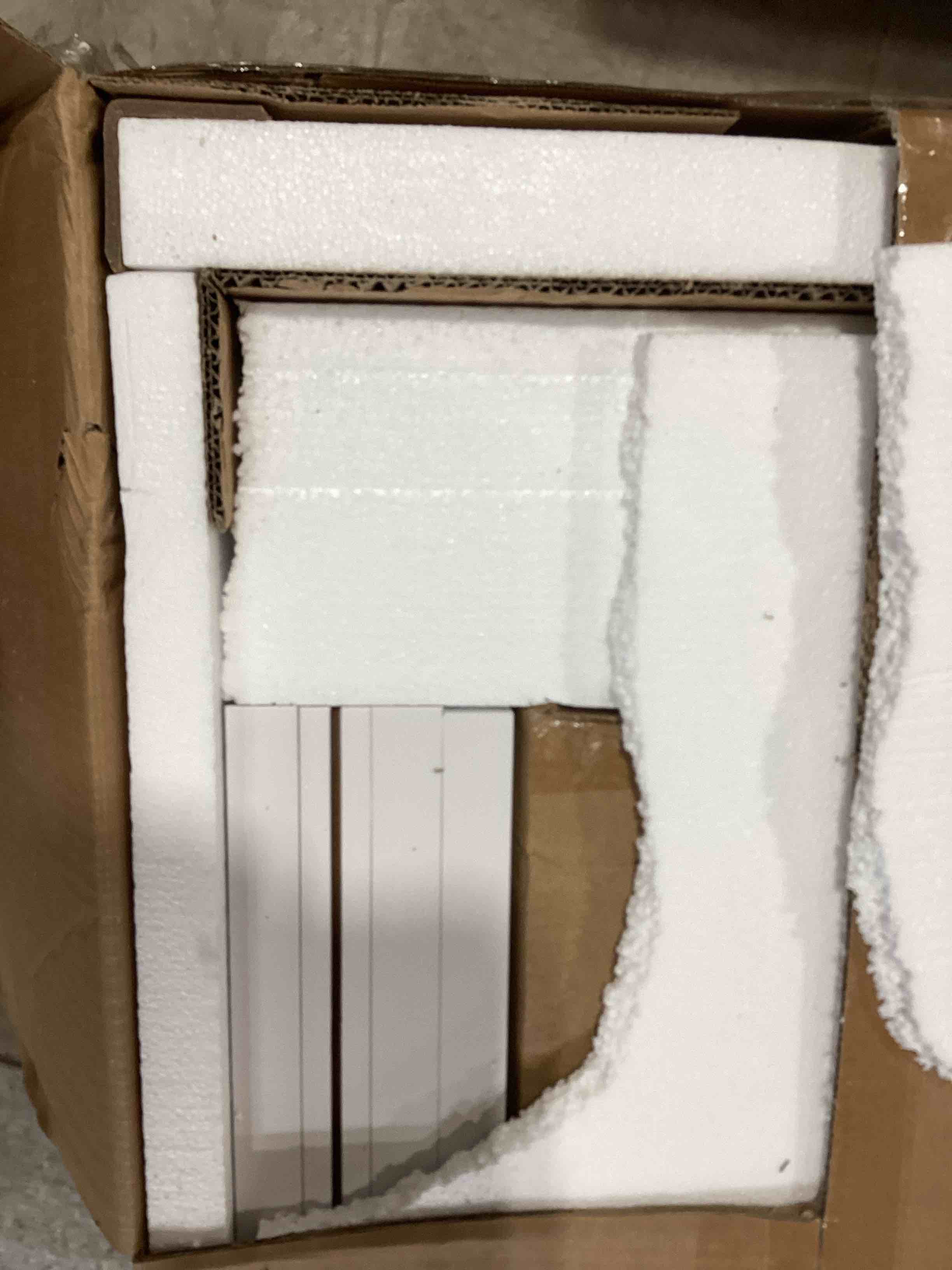 https://s3.amazonaws.com/lotting-images-prod/bidfta/PPE1740864_1752173837629.jpeg