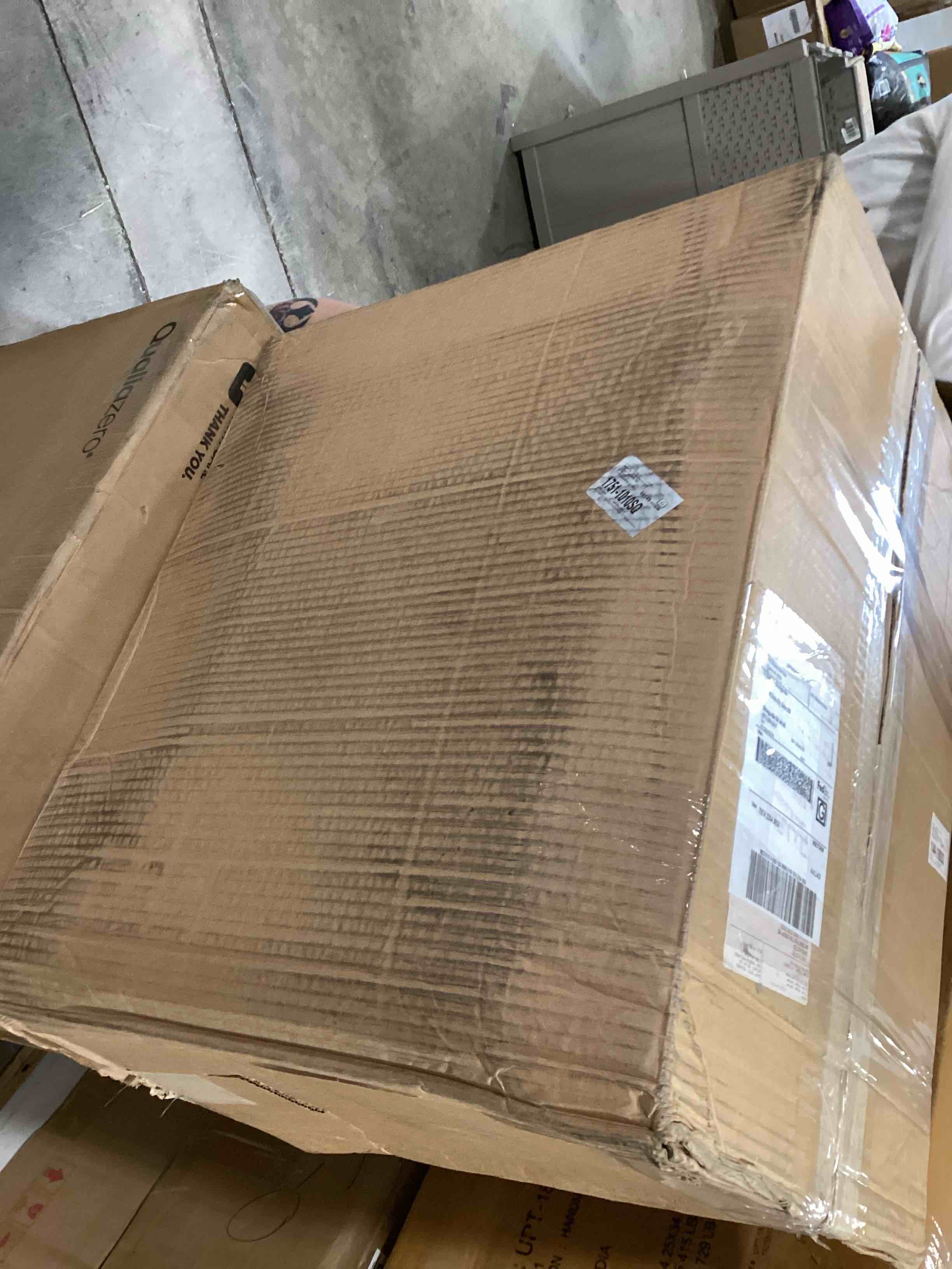 https://s3.amazonaws.com/lotting-images-prod/bidfta/PPE1740930_1752508308434.jpeg
