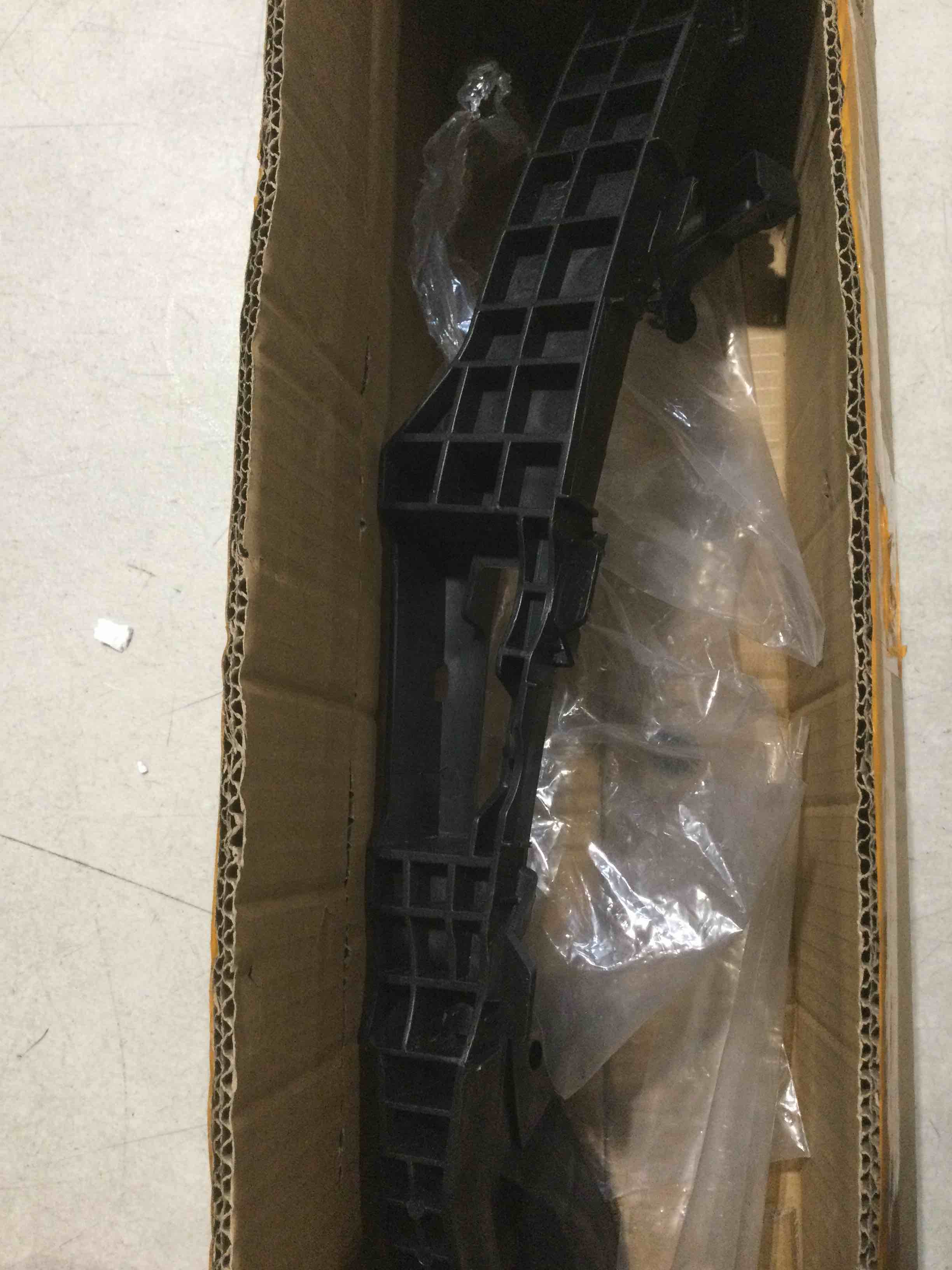 https://s3.amazonaws.com/lotting-images-prod/bidfta/PPE1741539_1744823100686.jpeg
