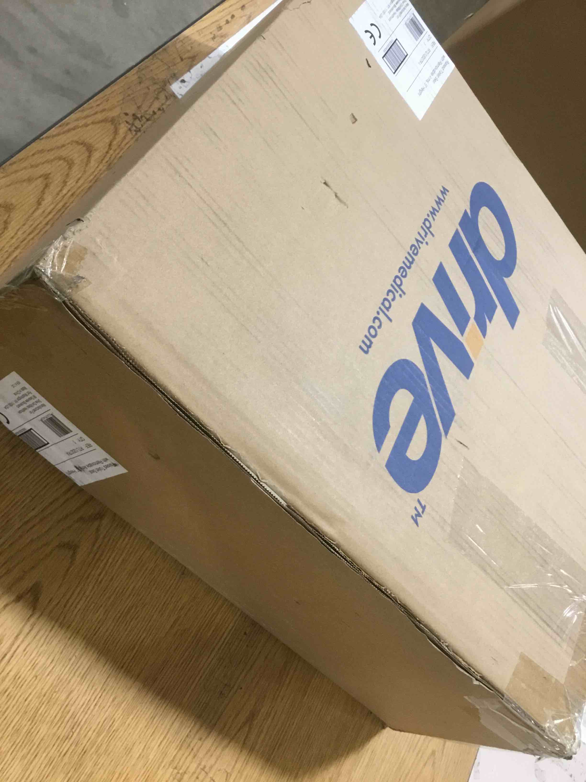 https://s3.amazonaws.com/lotting-images-prod/bidfta/PPE1741966_1745330270528.jpeg