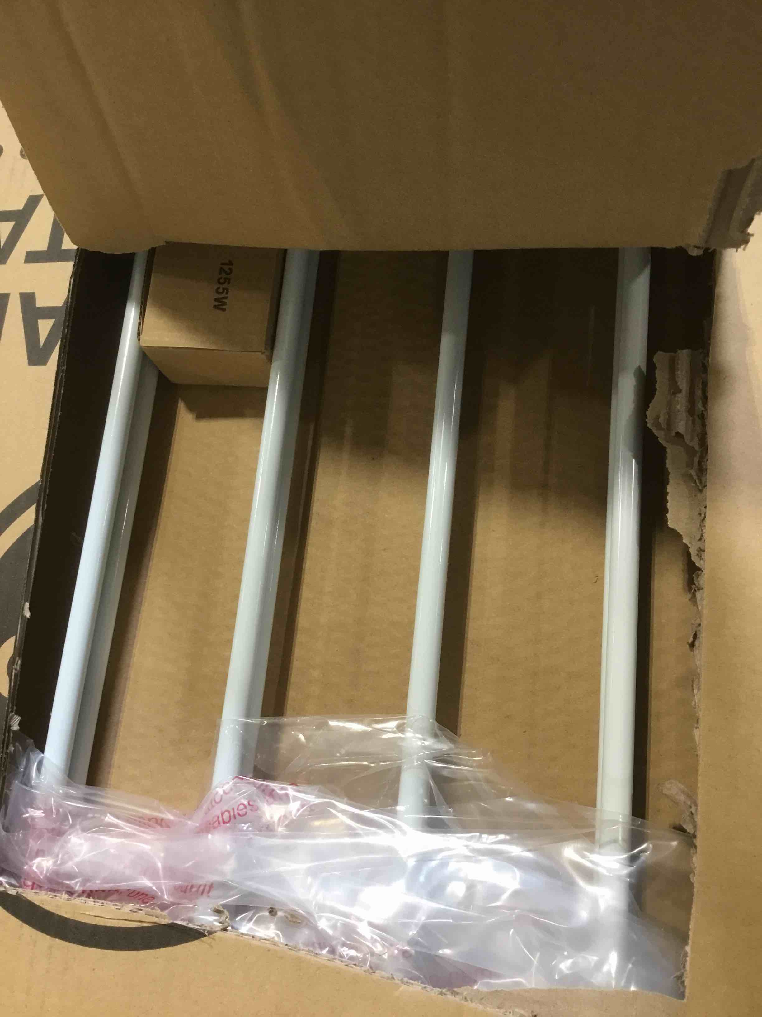 https://s3.amazonaws.com/lotting-images-prod/bidfta/PPE1742187_1745427034059.jpeg