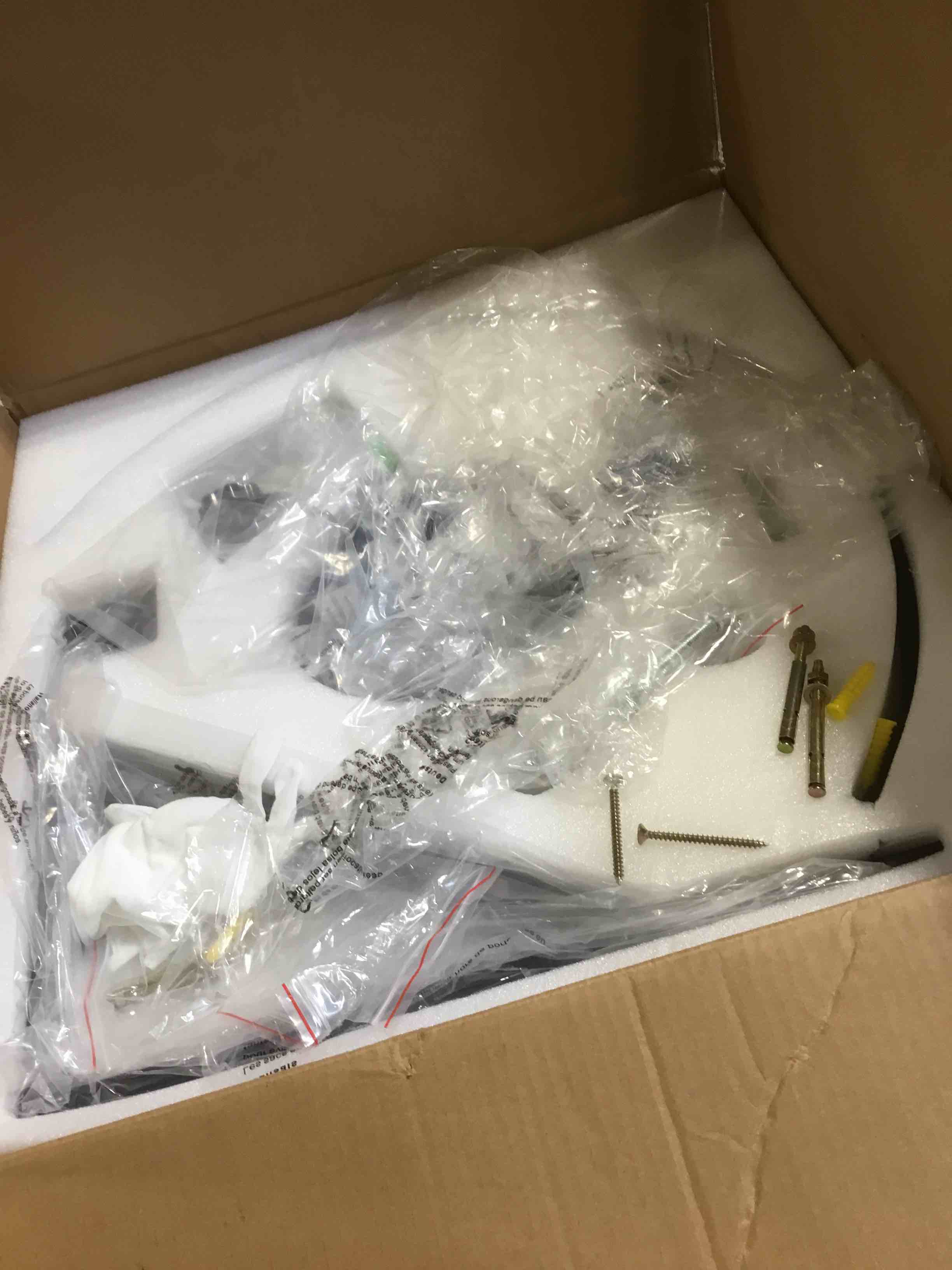 https://s3.amazonaws.com/lotting-images-prod/bidfta/PPE1742584_1746023909751.jpeg