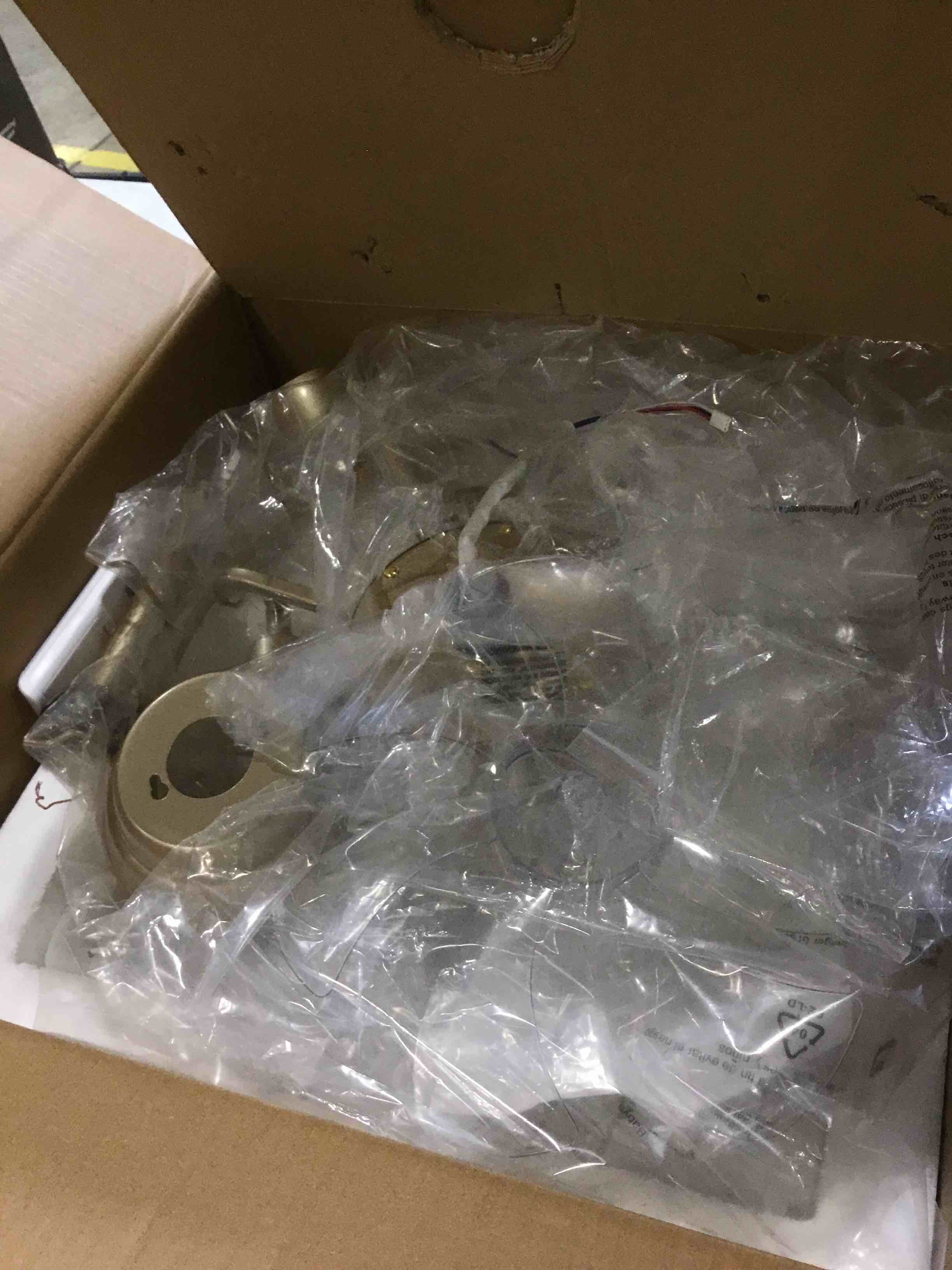 https://s3.amazonaws.com/lotting-images-prod/bidfta/PPE1742585_1746024018342.jpeg