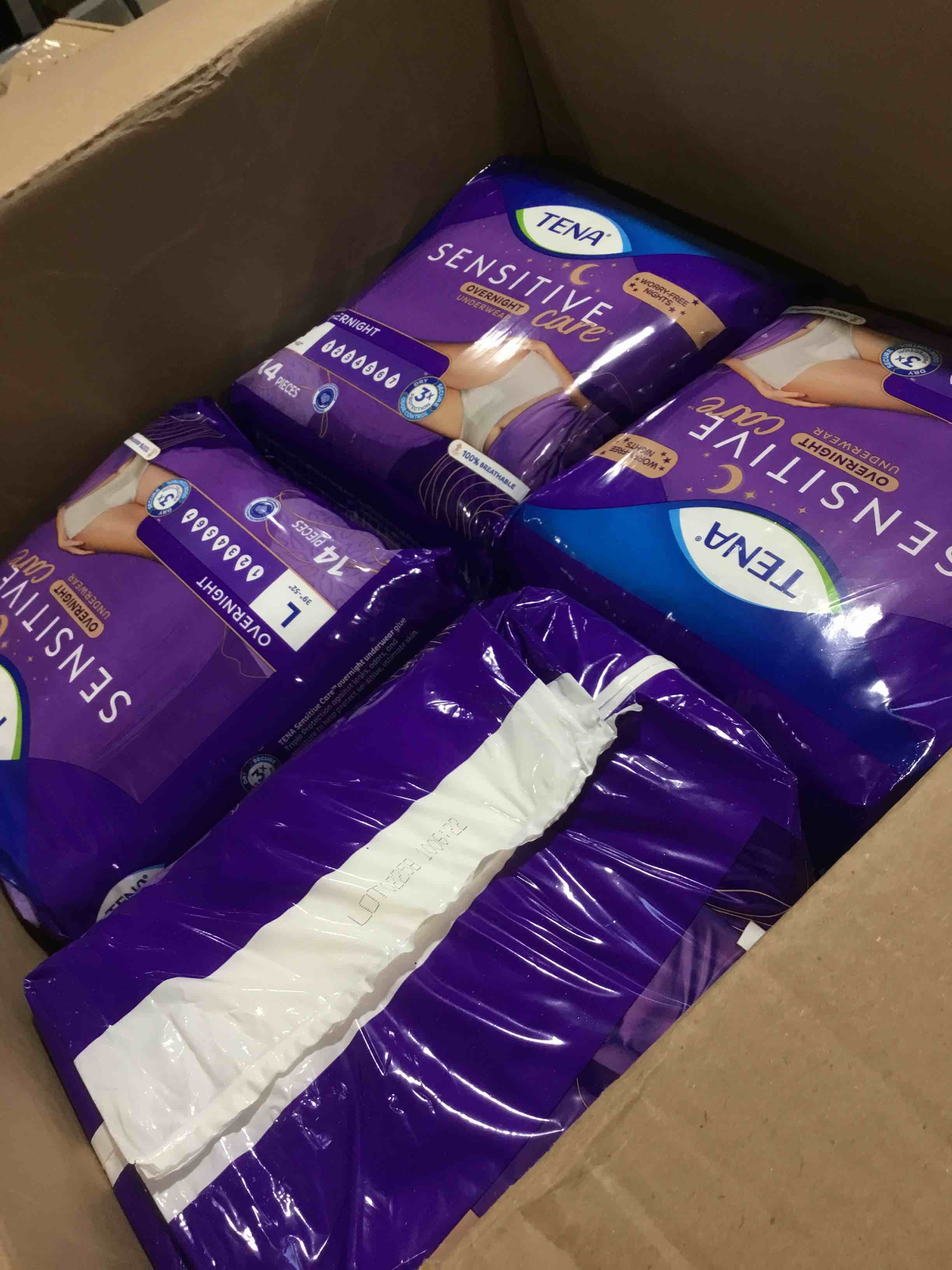 https://s3.amazonaws.com/lotting-images-prod/bidfta/PPE1742899_1746276536042.jpeg