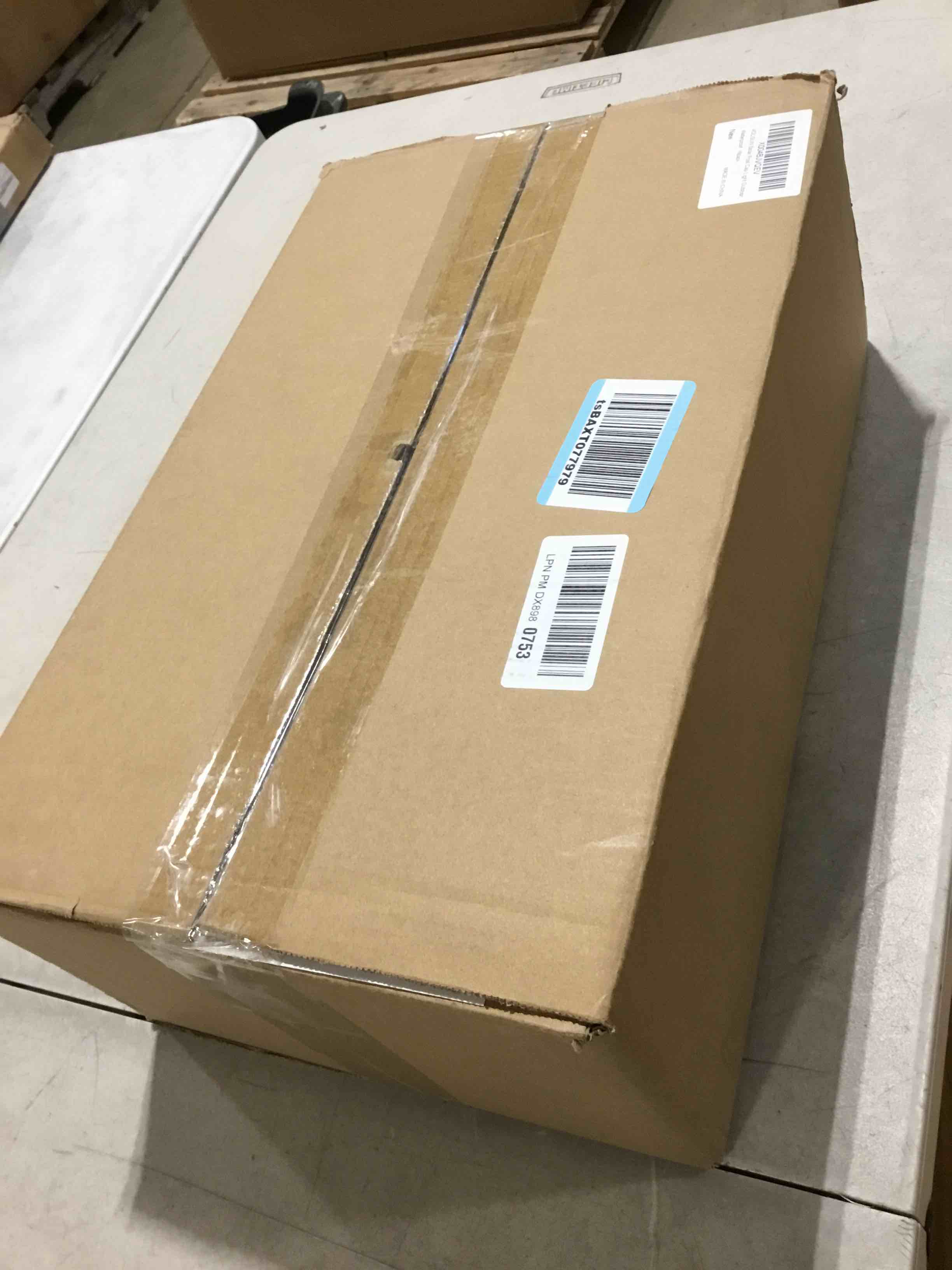 https://s3.amazonaws.com/lotting-images-prod/bidfta/PPE1742912_1746280354214.jpeg