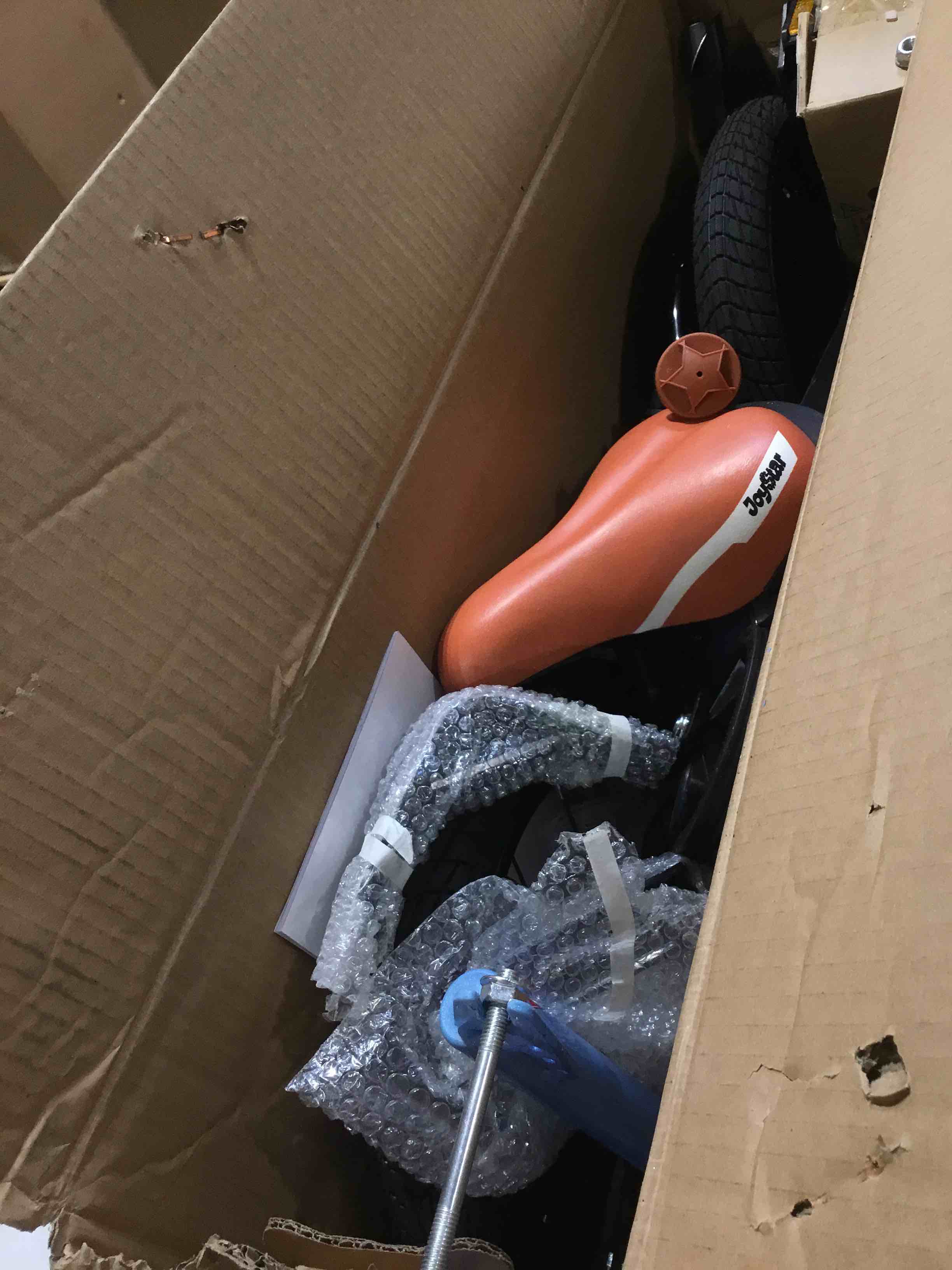 https://s3.amazonaws.com/lotting-images-prod/bidfta/PPE1743431_1747052907478.jpeg