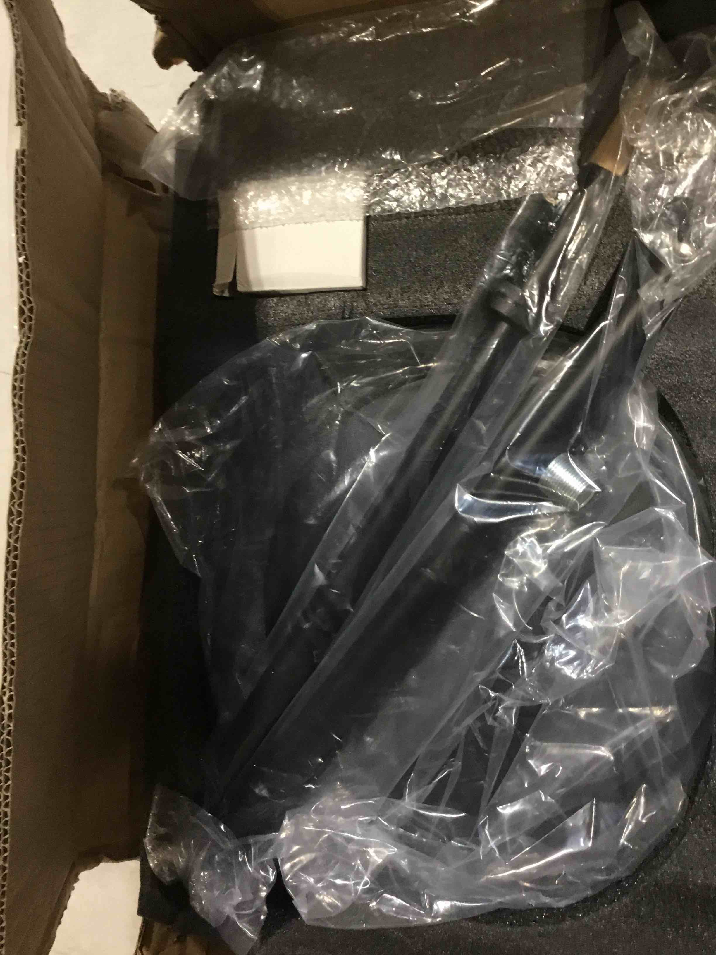 https://s3.amazonaws.com/lotting-images-prod/bidfta/PPE1743505_1747074565293.jpeg