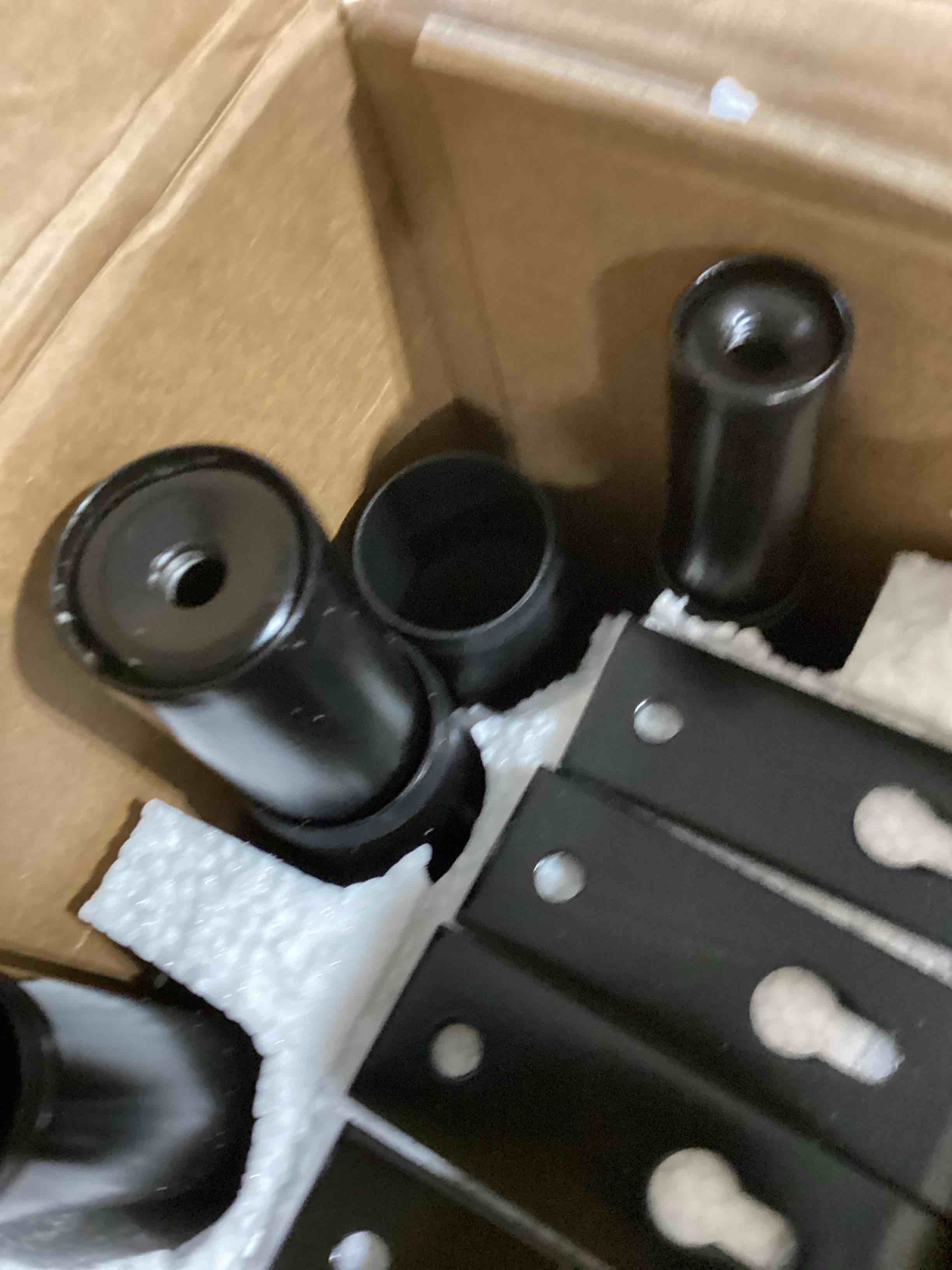https://s3.amazonaws.com/lotting-images-prod/bidfta/PPE1743922_1747674874768.jpeg